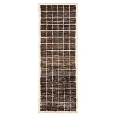 2
9"x7
9" Brown Hand Knotted Natural Wool Moroccan Weave Grid Design Runner Rug