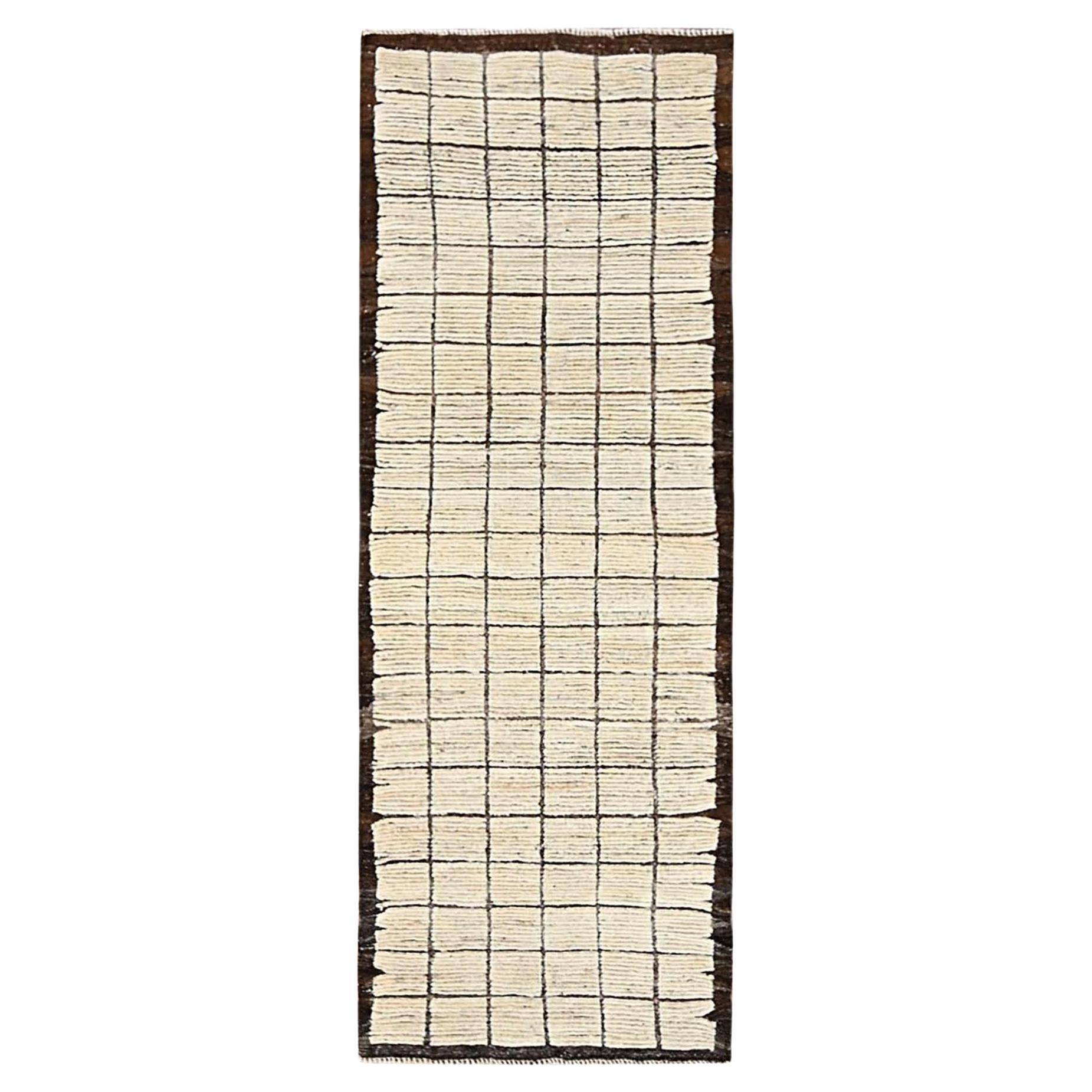 2
9"x7
9" Ivory Hand Knotted Natural Wool Moroccan Weave Grid Design Runner Rug For Sale