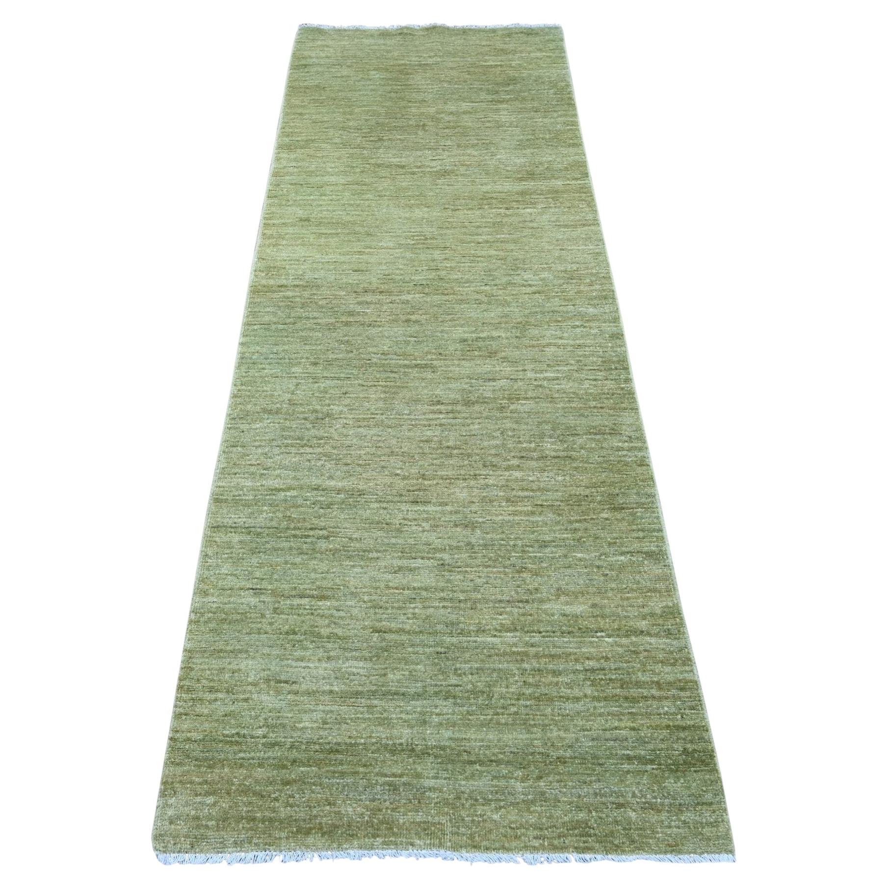 2'9"x8' Moss Green Plain Solid Pattern Hand Knotted Ghazni Wool Runner Rug