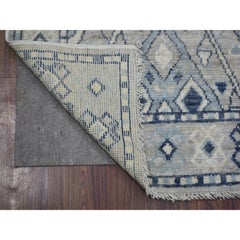 2'9"x9'4" Gray, Extra Soft Wool, Anatolian Village, Hand Knotted, Runner Rug