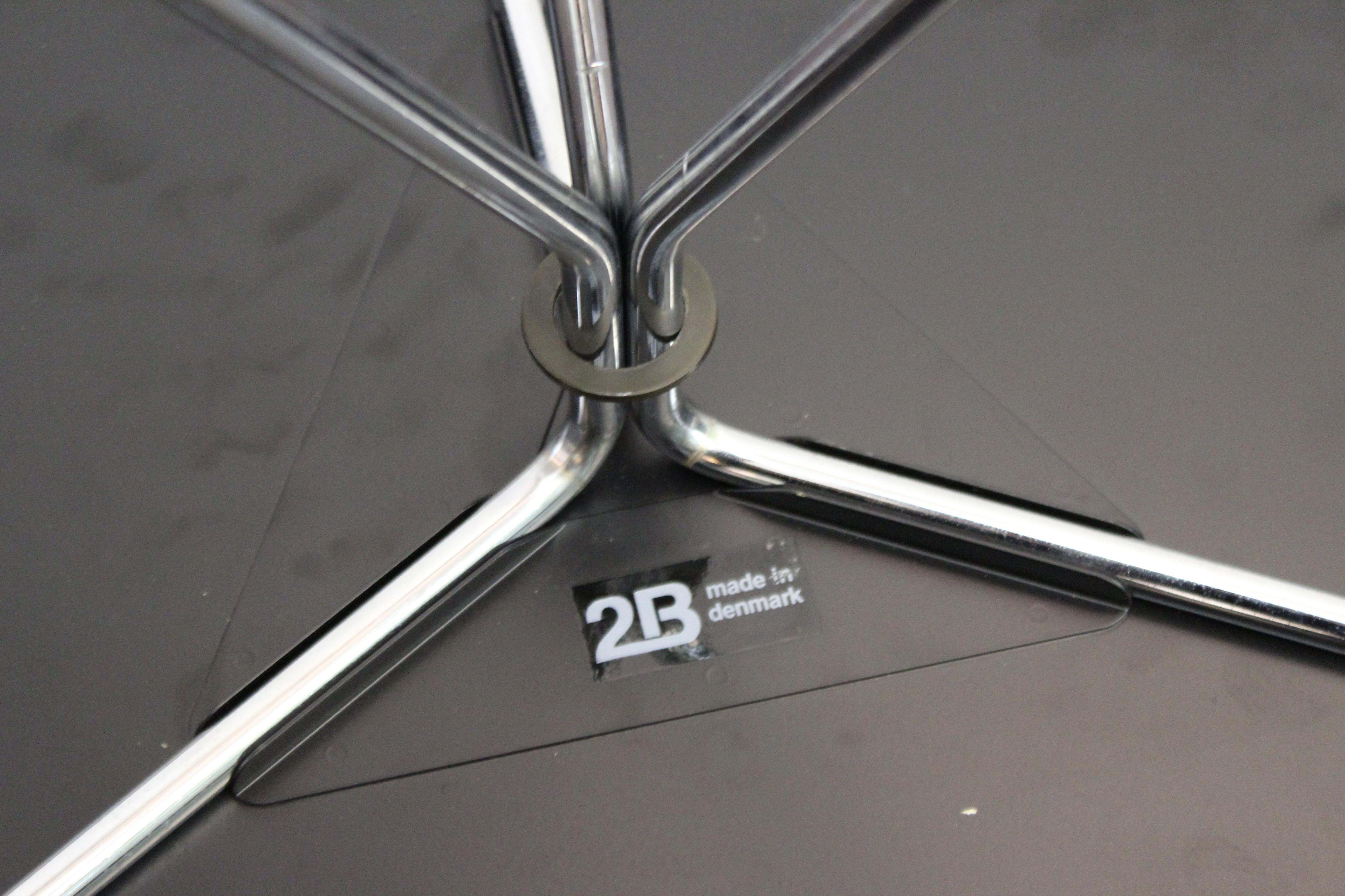 2B Danish Modern Round Metal Side Table 1