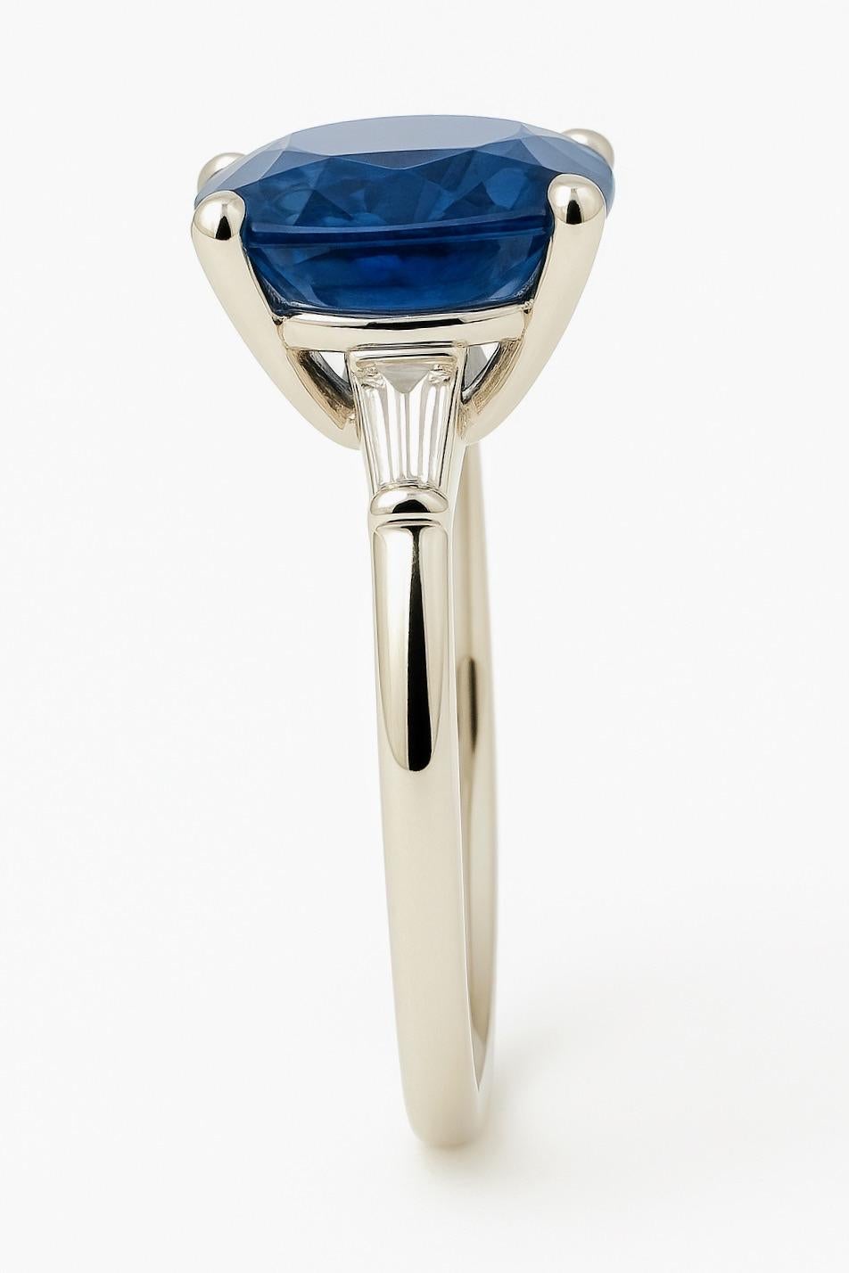 2ct Cushion Natural Blue Sapphire Ring in Platinum Sterling Silver In New Condition For Sale In Lanham, MD