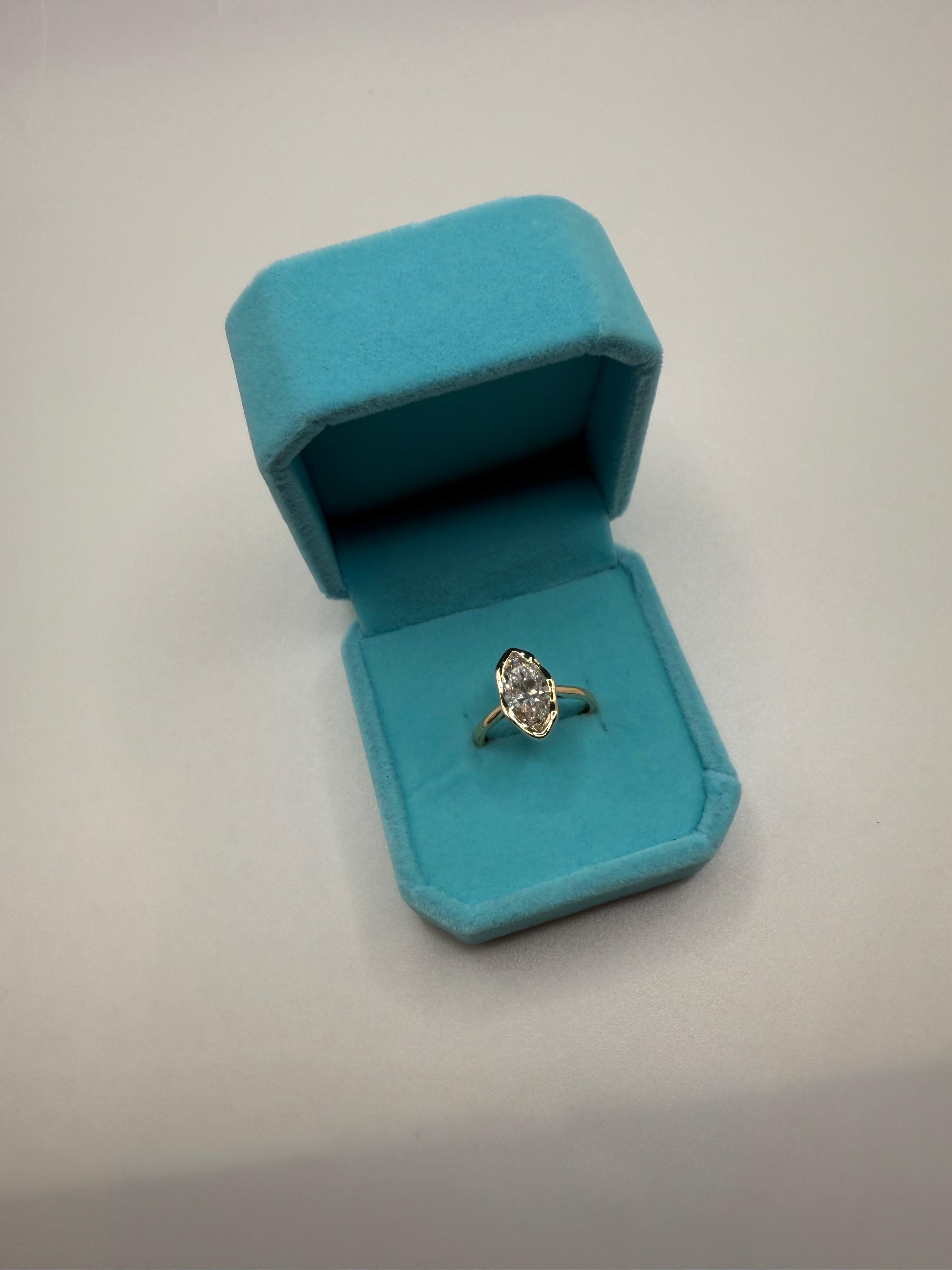 Bague de fiançailles diamant 2ct Bague de designer or jaune 18KT VS1 E en vente 2