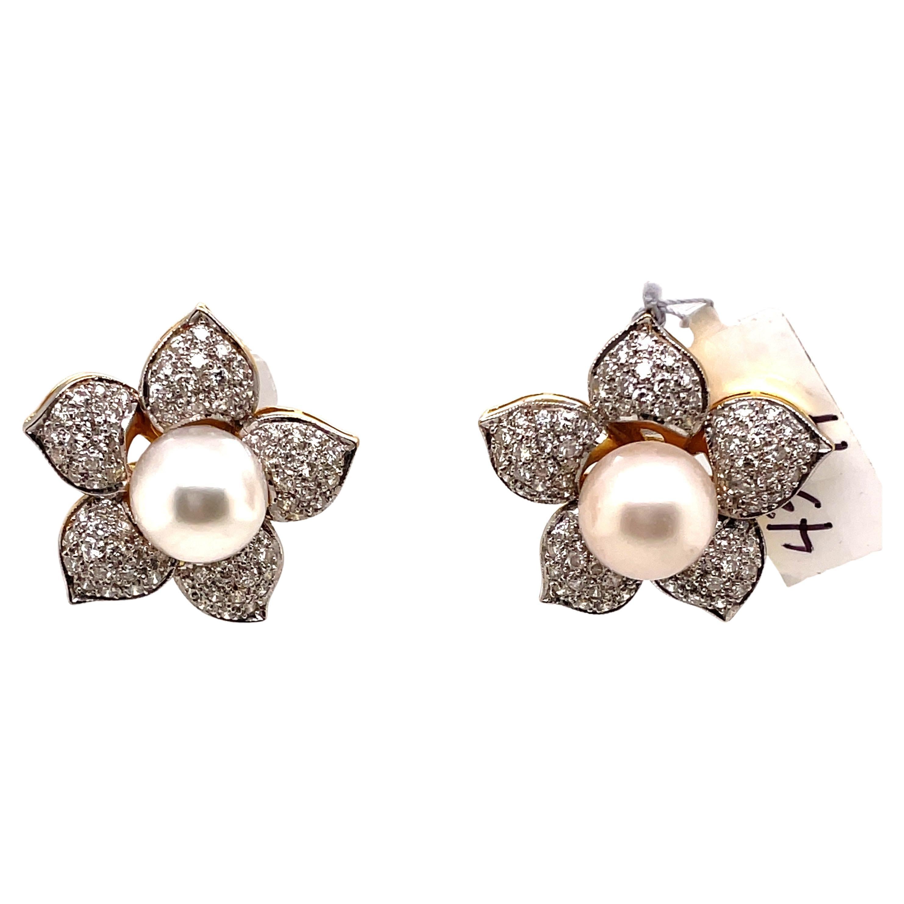Contemporary 2ct Diamonds and Pearls Floral Stud Earrings White and Yellow Gold For Sale