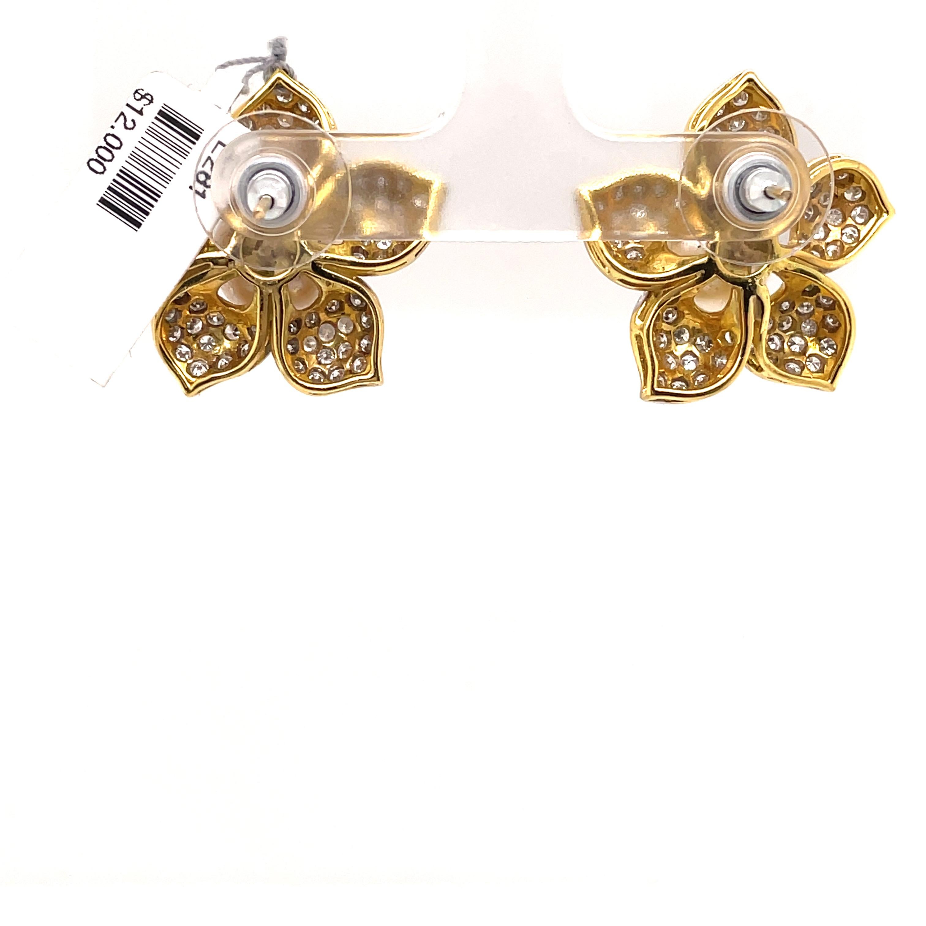 Women's 2ct Diamonds and Pearls Floral Stud Earrings White and Yellow Gold For Sale