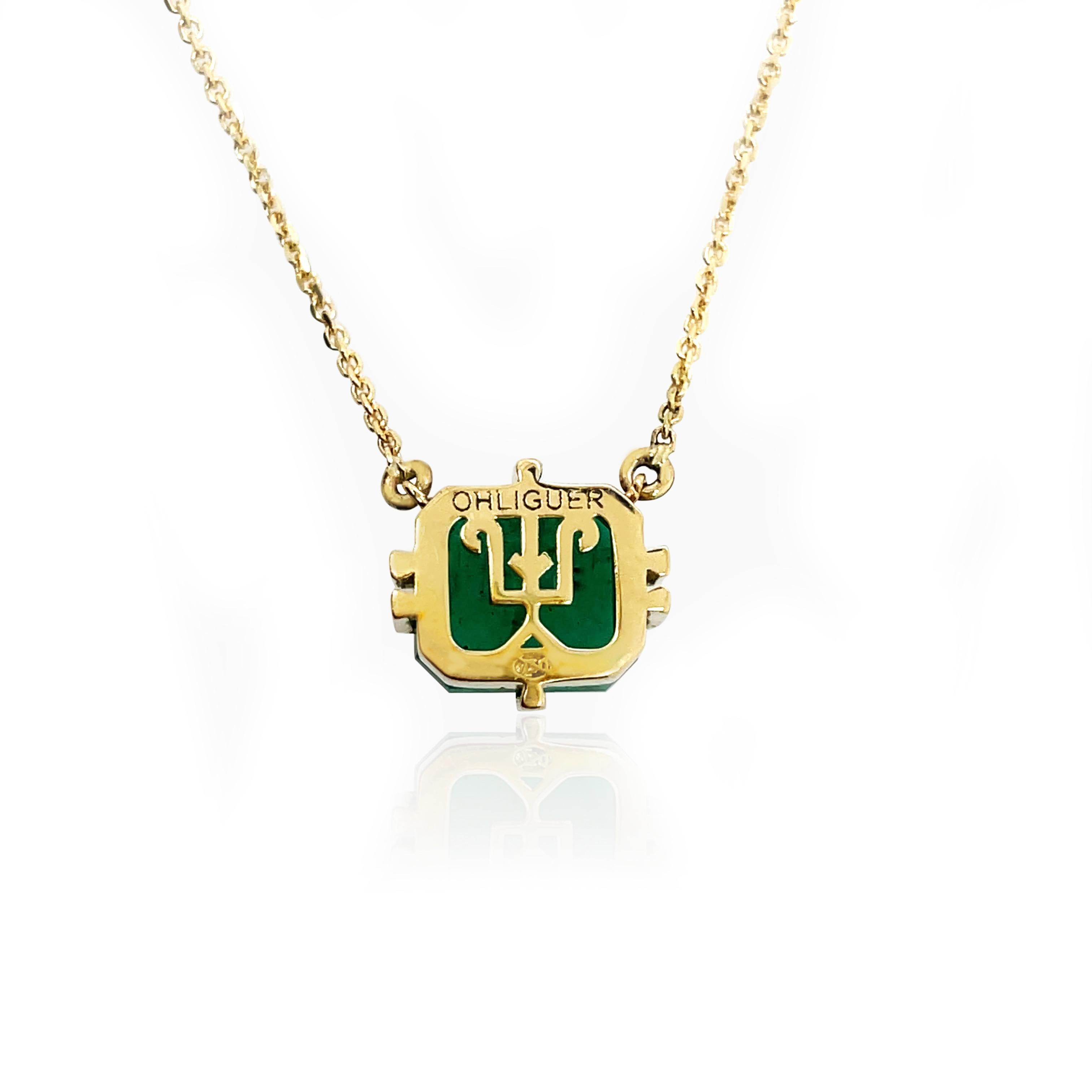 Collier à pendentif Icone en or jaune 18 carats, 2ct Emerald Bold avec chaîne Unisexe en vente