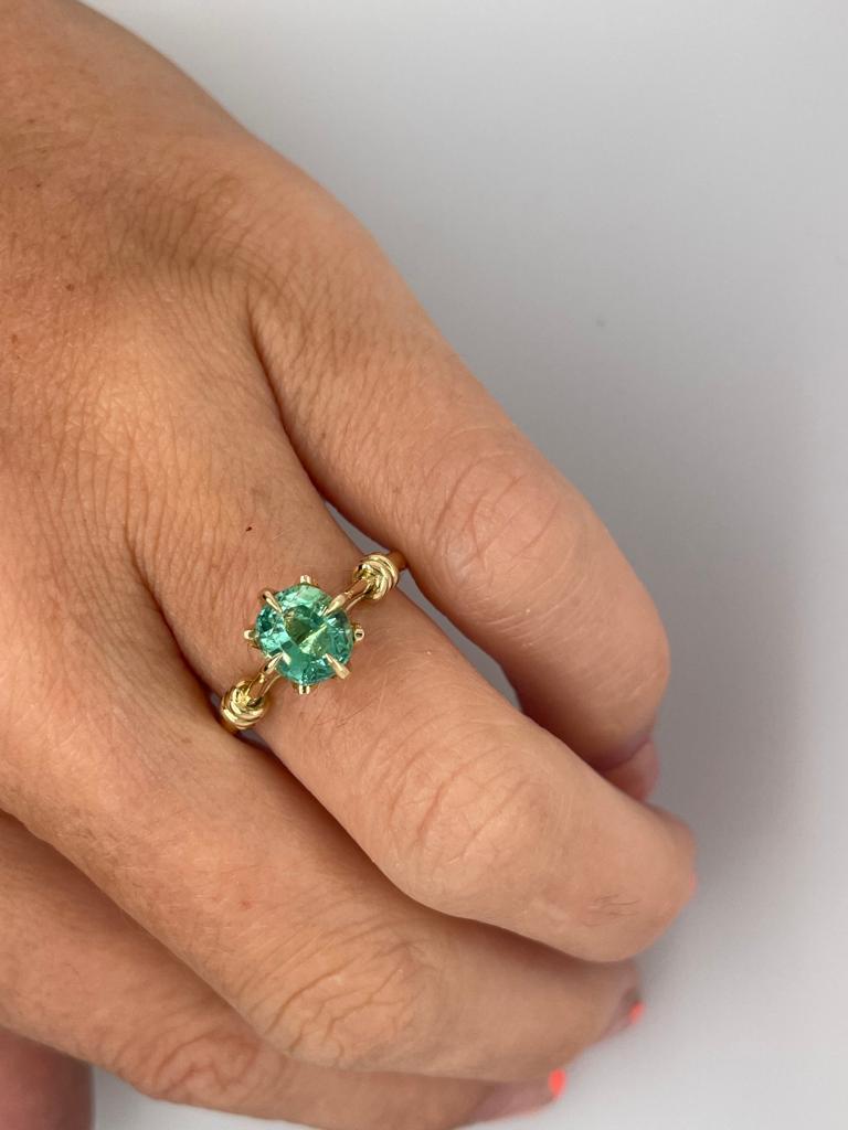 For Sale:  Emerald Solitaire Style Ring in 18ct Gold 10