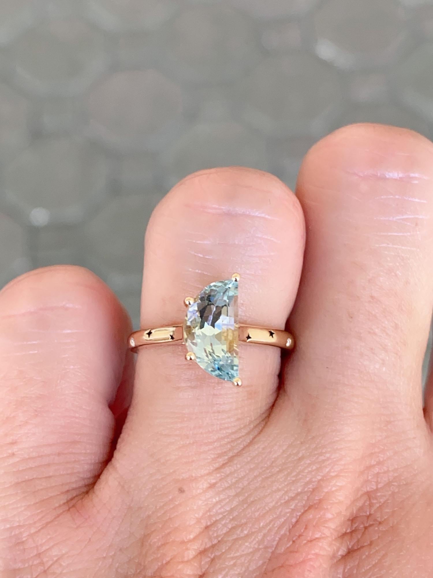 2ct Halbmond Aquamarin 14K Gold Verlobungsring Celestial inspirierter Ring R6646 für Damen oder Herren