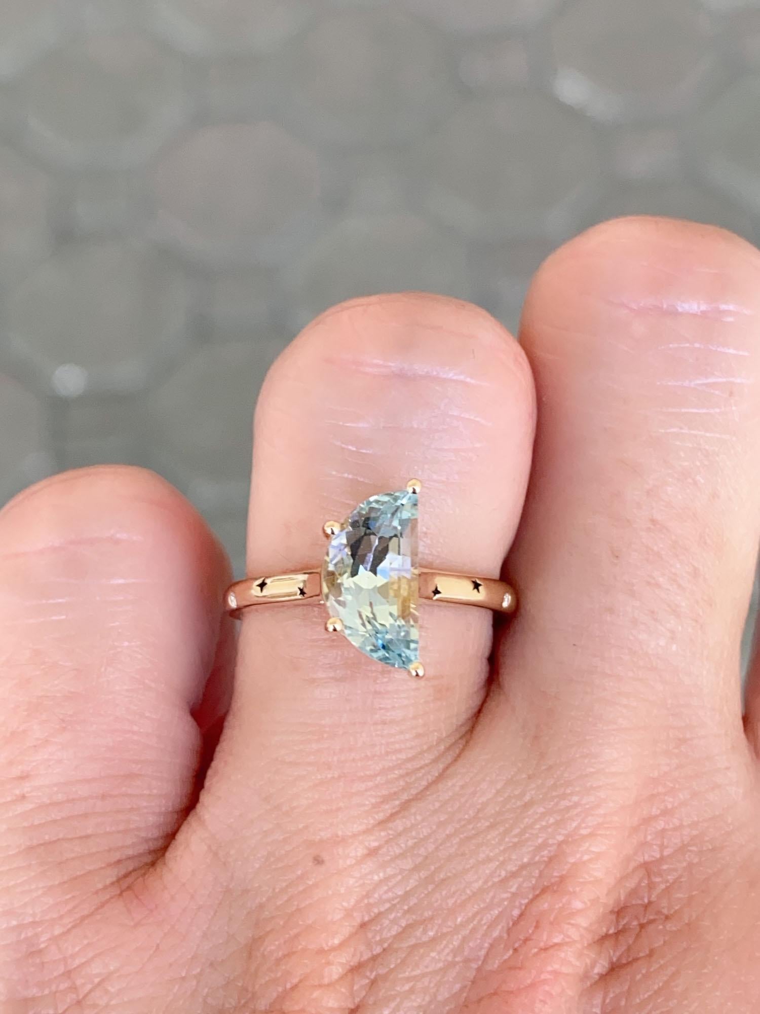 Women's or Men's 2ct Half Moon Aquamarine 14K Gold Engagement Ring Celestial Inspired Band R6646 For Sale