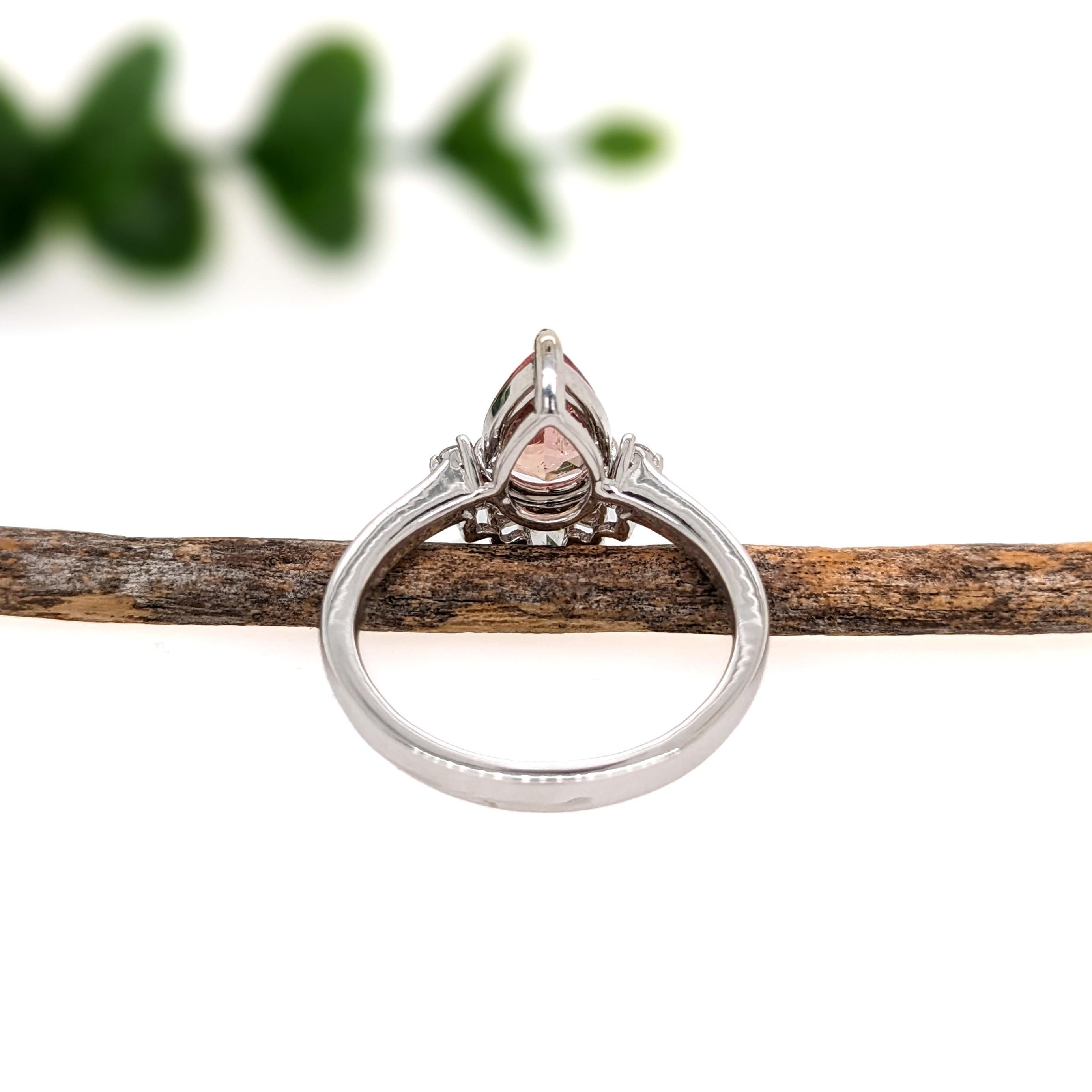 2ct Imperial Topaz Ring w Natural Diamond Accents in Solid 14K Gold  PE 10x6mm In New Condition For Sale In Columbus, OH