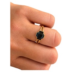 2ct Japanese style minimalist London Blue topaz ring 14KT gold