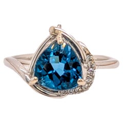 Bague London Topaz Blue 2ct avec accents de diamants en or blanc massif 14K  TR 8mm