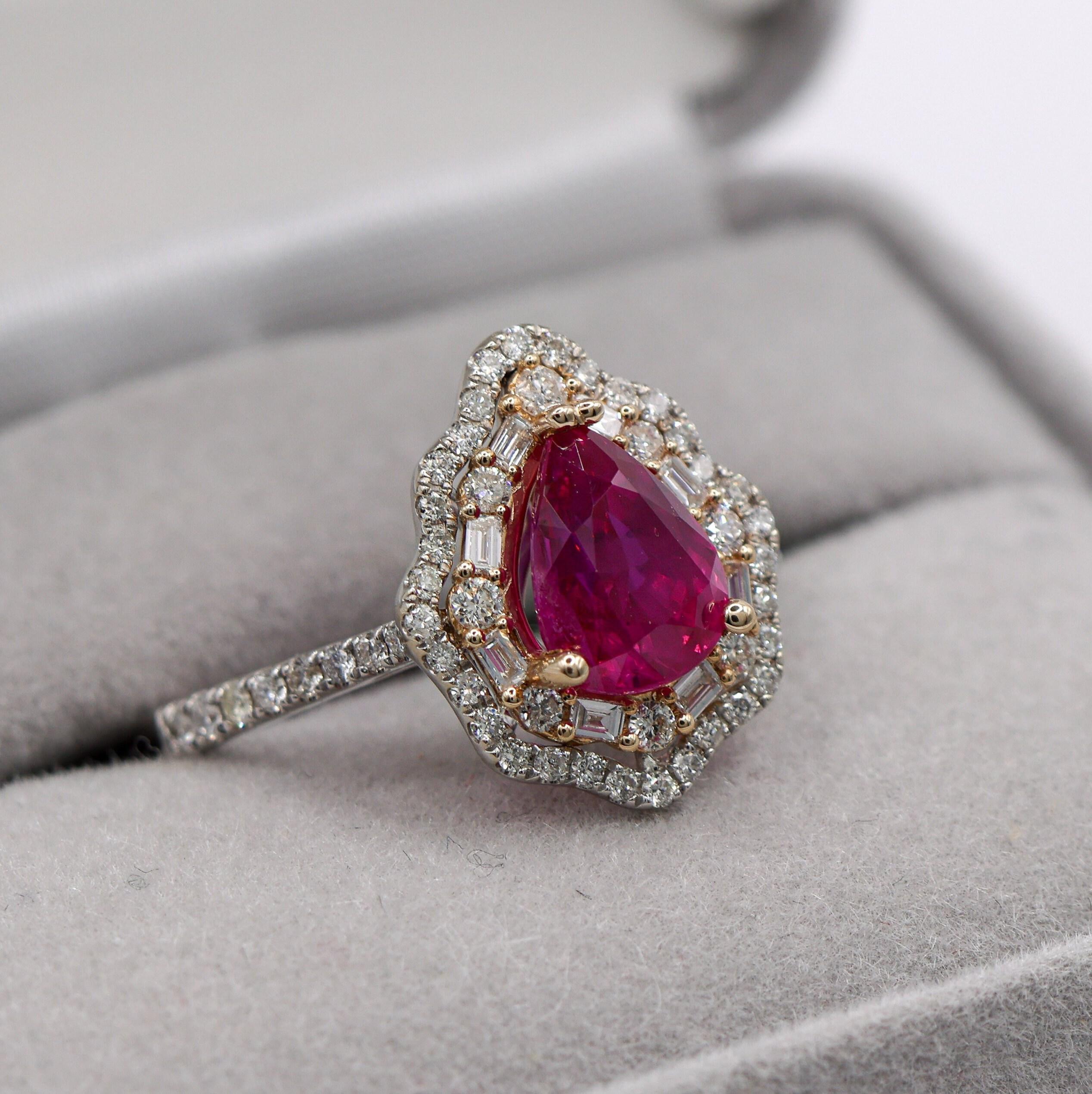 2ct Mozambique Ruby Ring w Natural Diamonds in Solid 14K Dual Tone Gold Pear Cut For Sale 4