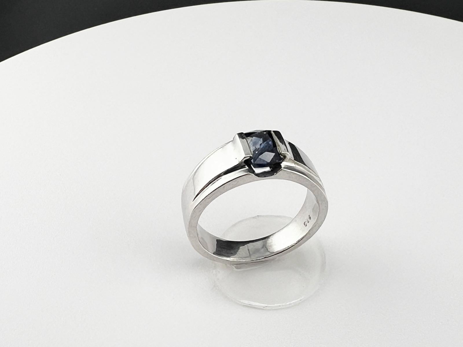 2ct Rectangular Natural Blue Sapphire Dome Platinum Sterling Silver Ring For Sale 1