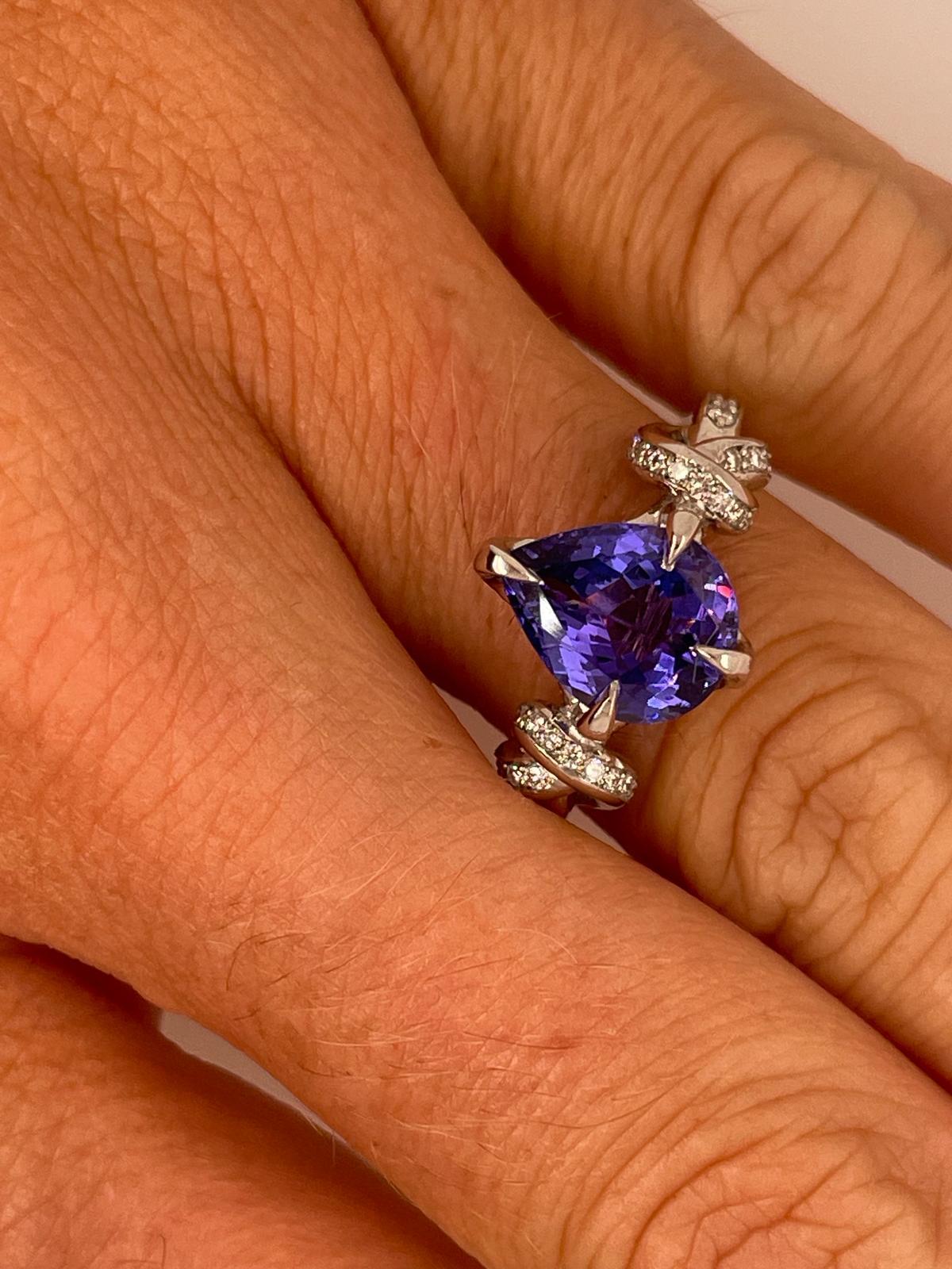 For Sale:  2ct tanzanite and diamond ring in platinum and rose gold  Forget me knot ring  11