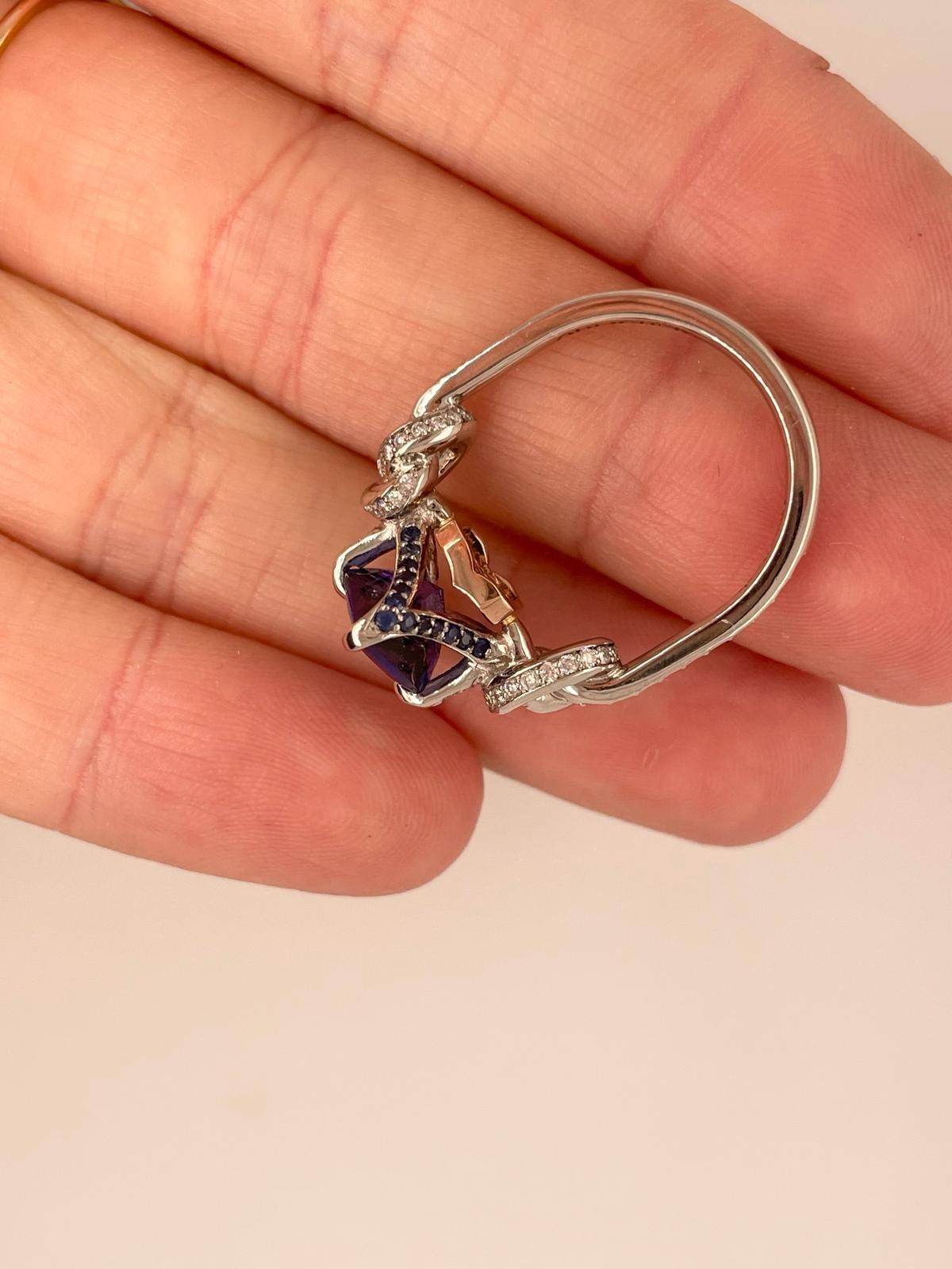 For Sale:  2ct tanzanite and diamond ring in platinum and rose gold  Forget me knot ring  15