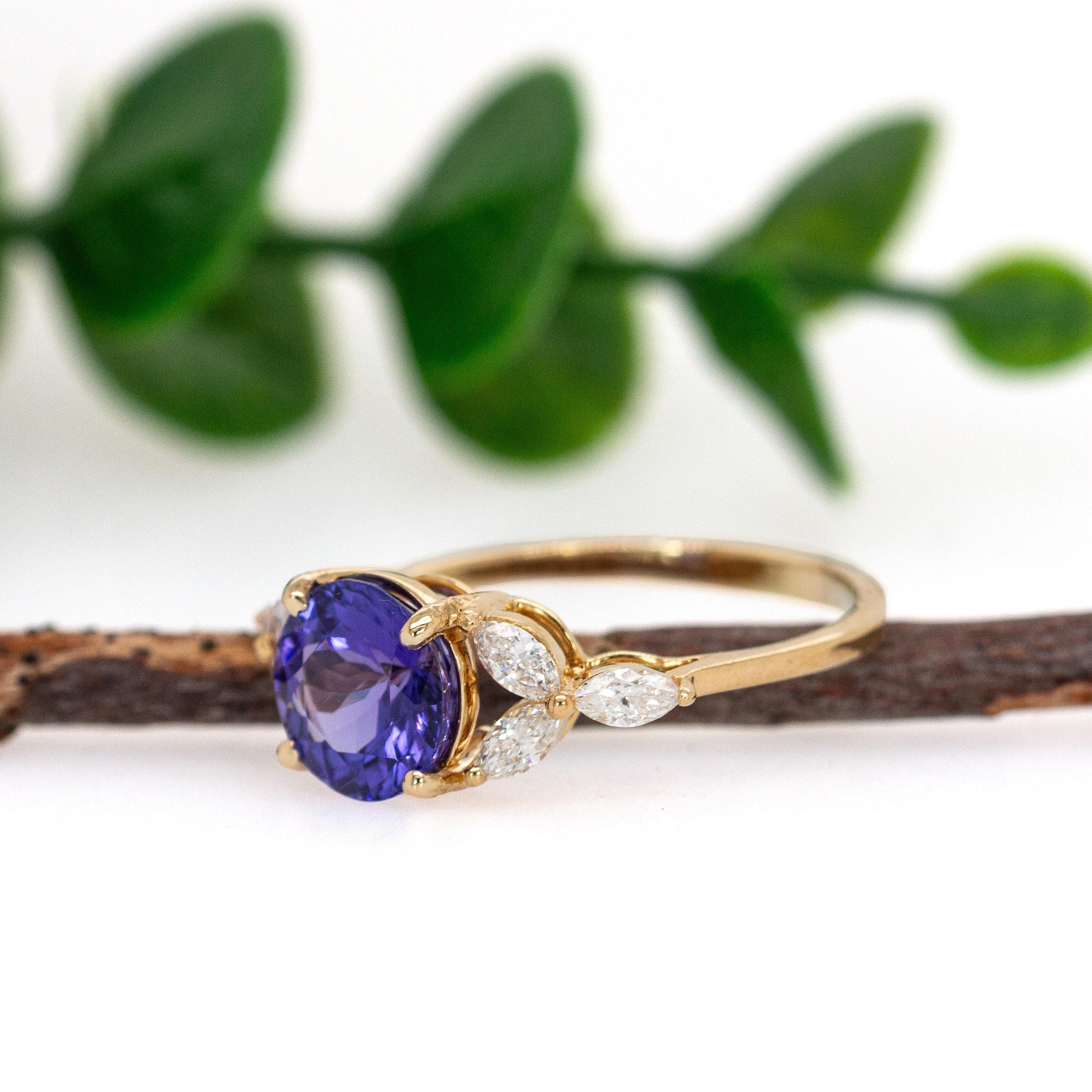 Taglio rotondo Tanzanite da 2 carati e diamanti naturali in oro giallo massiccio 14K  RD 8 mm in vendita