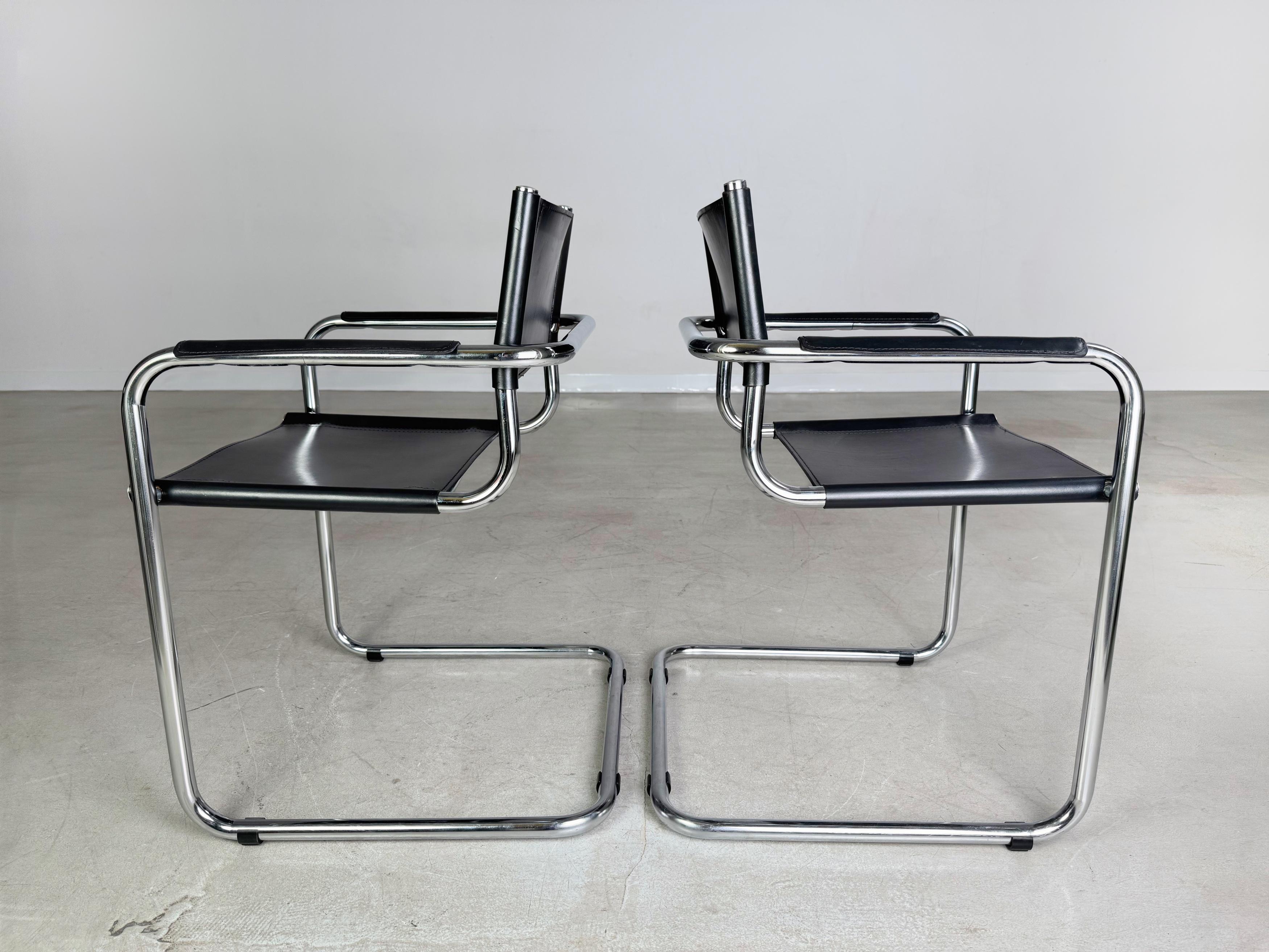 Fine XX secolo 2er Set B34 Freischwinger Marcel Breuer Leder Thonet in vendita