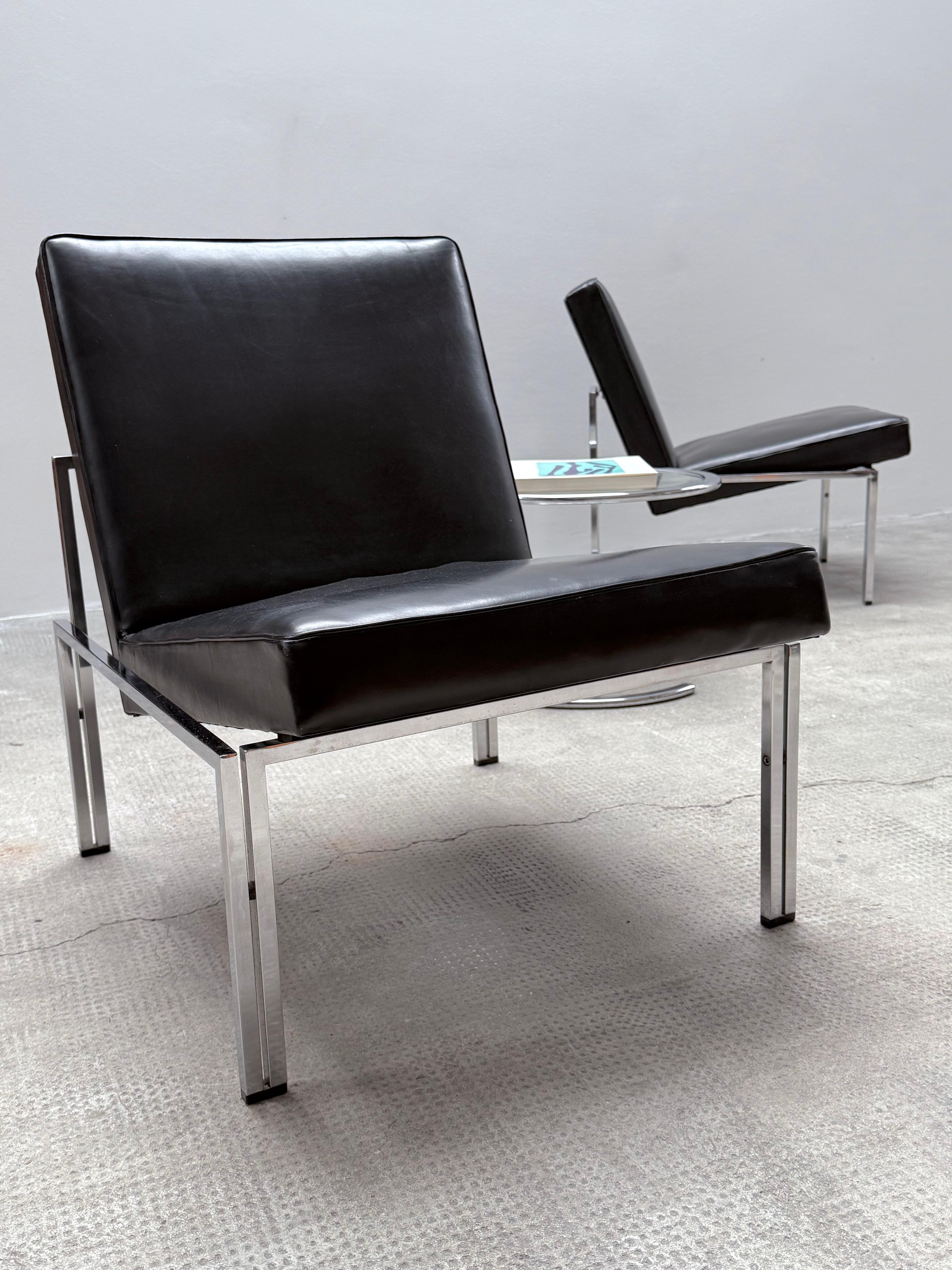 2er Set Bauhaus Sessel Leder schwarz Stahlrohr Chrom, Deutschland Años 60 en venta 2