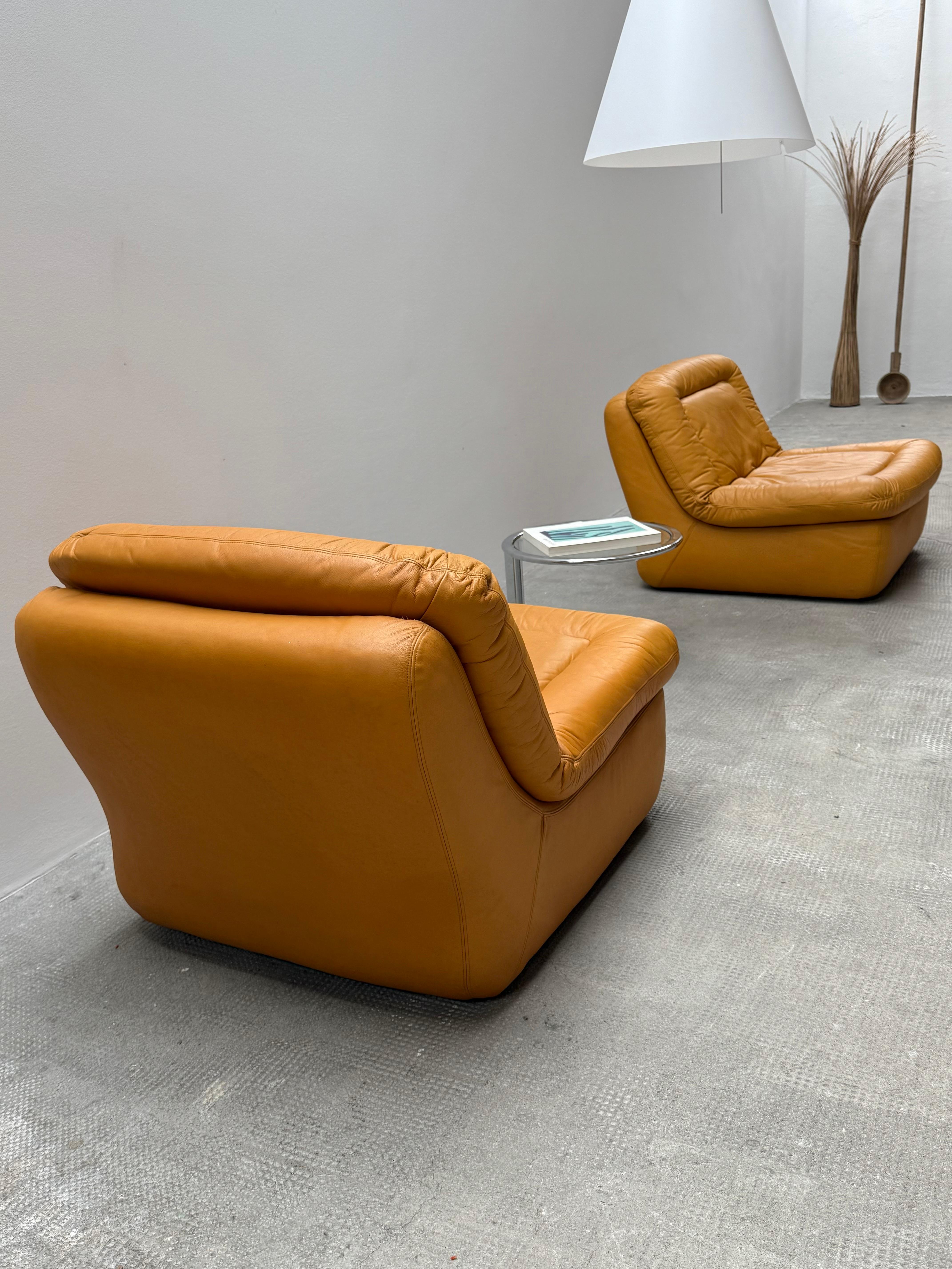 2er Set Dreipunkt Lounge Sessel Leder gelb, Deutschland 1970er en venta 3