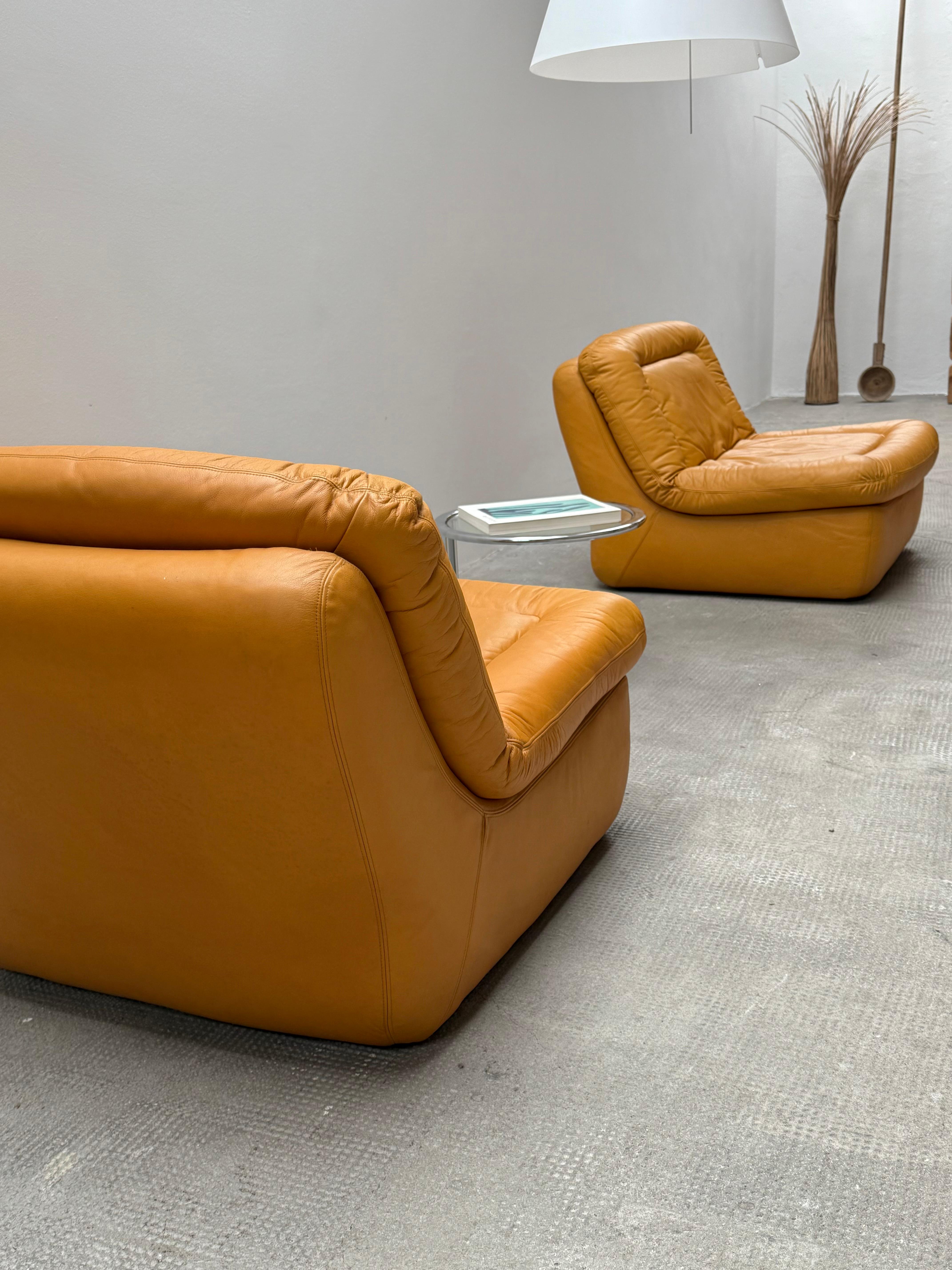 2er Set Dreipunkt Lounge Sessel Leder gelb, Deutschland 1970er en venta 4