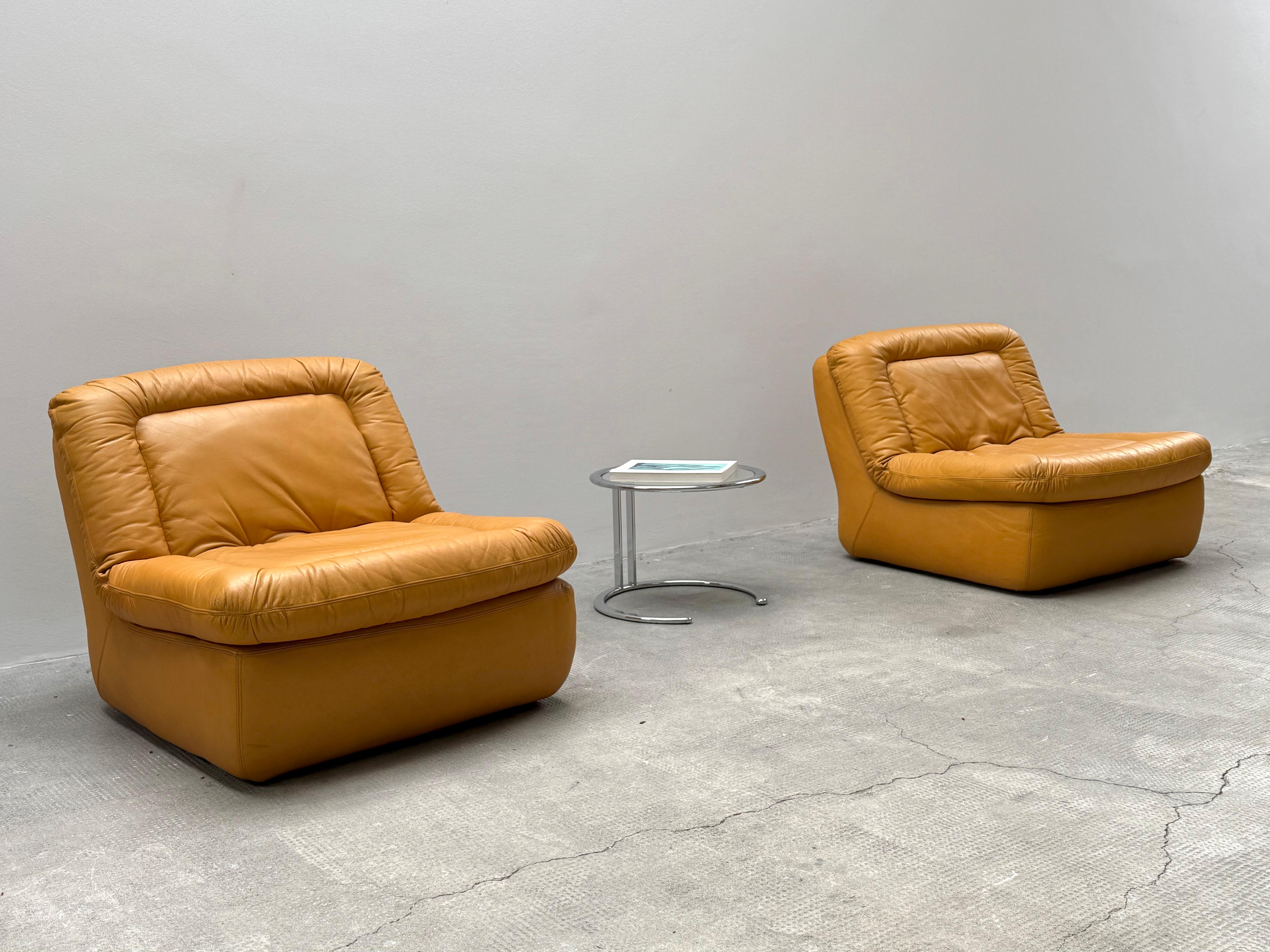 2er Set Dreipunkt Lounge Sessel Leder gelb, Deutschland 1970er finales del siglo XX en venta