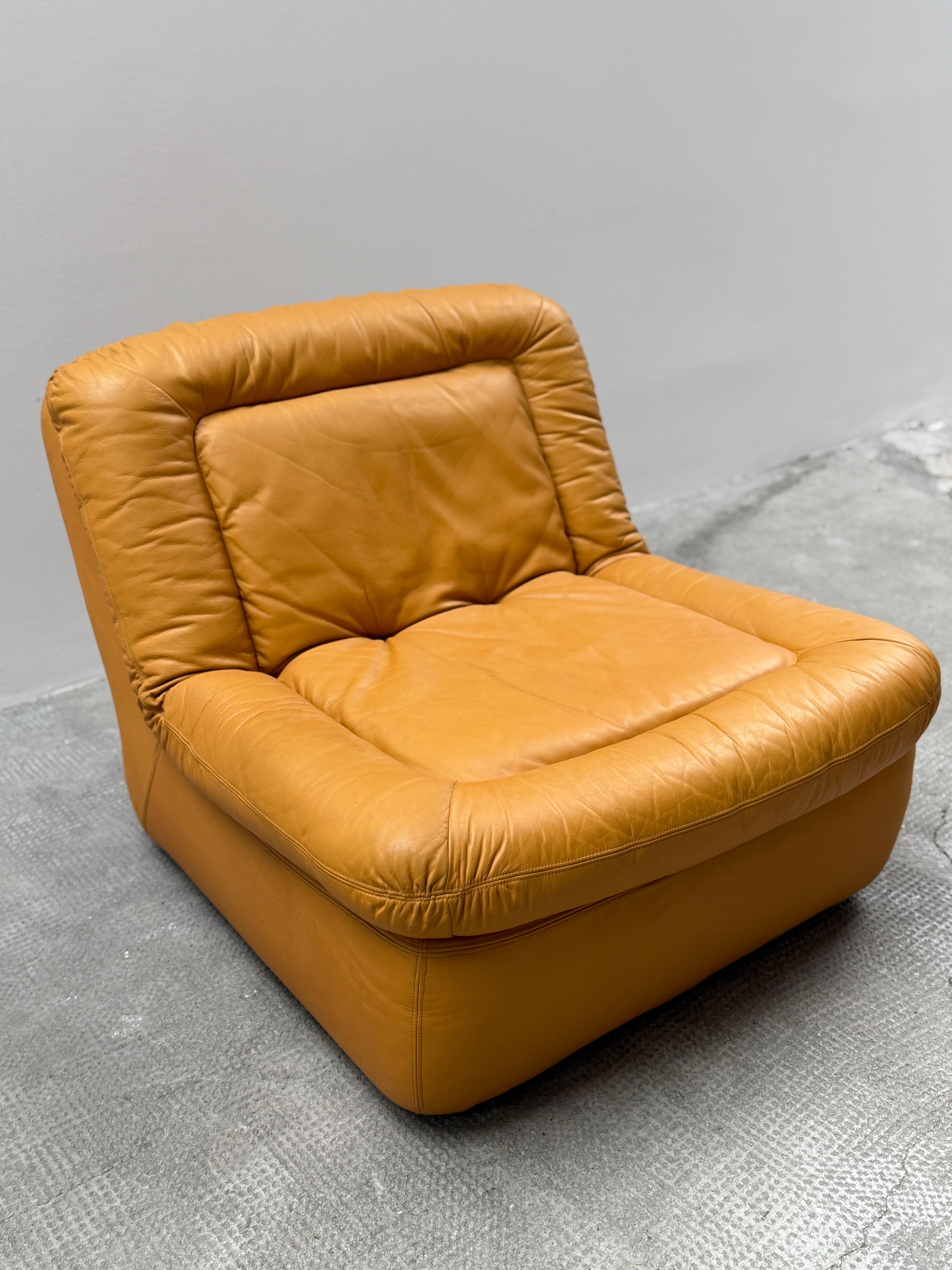 2er Set Dreipunkt Lounge Sessel Leder gelb, Deutschland 1970er en venta 2