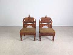 2er Set indische Lounge Stühle handgeschnitzt Art Déco Sessel