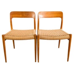 Poltrone moderne del metà secolo