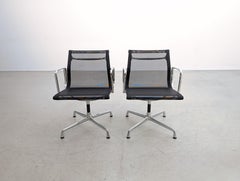2er Set Vitra EA108 Bürostuhl Charles Ray Eames Netz office chair