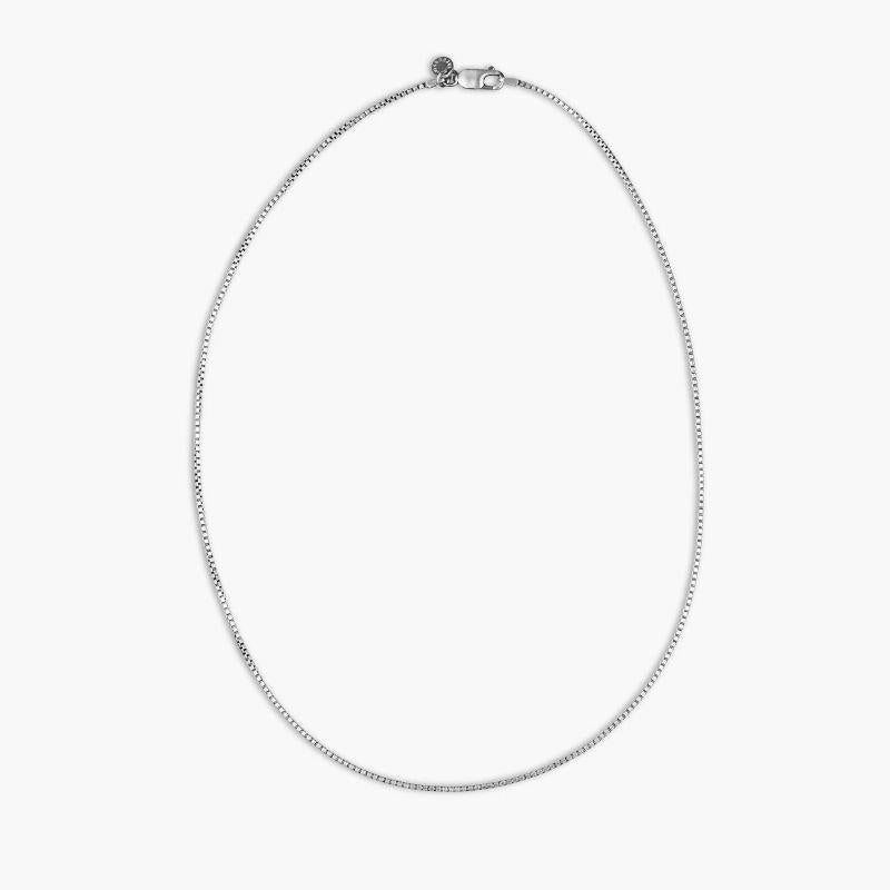 2mm Box Chain in Black Rhodium Plated Sterling Silver (Compatible with Pendants), Size L

A classic box chain is the perfect base for layering and for those who seek a bold yet simplistic look. Set in black rhodium-plated sterling silver. A must