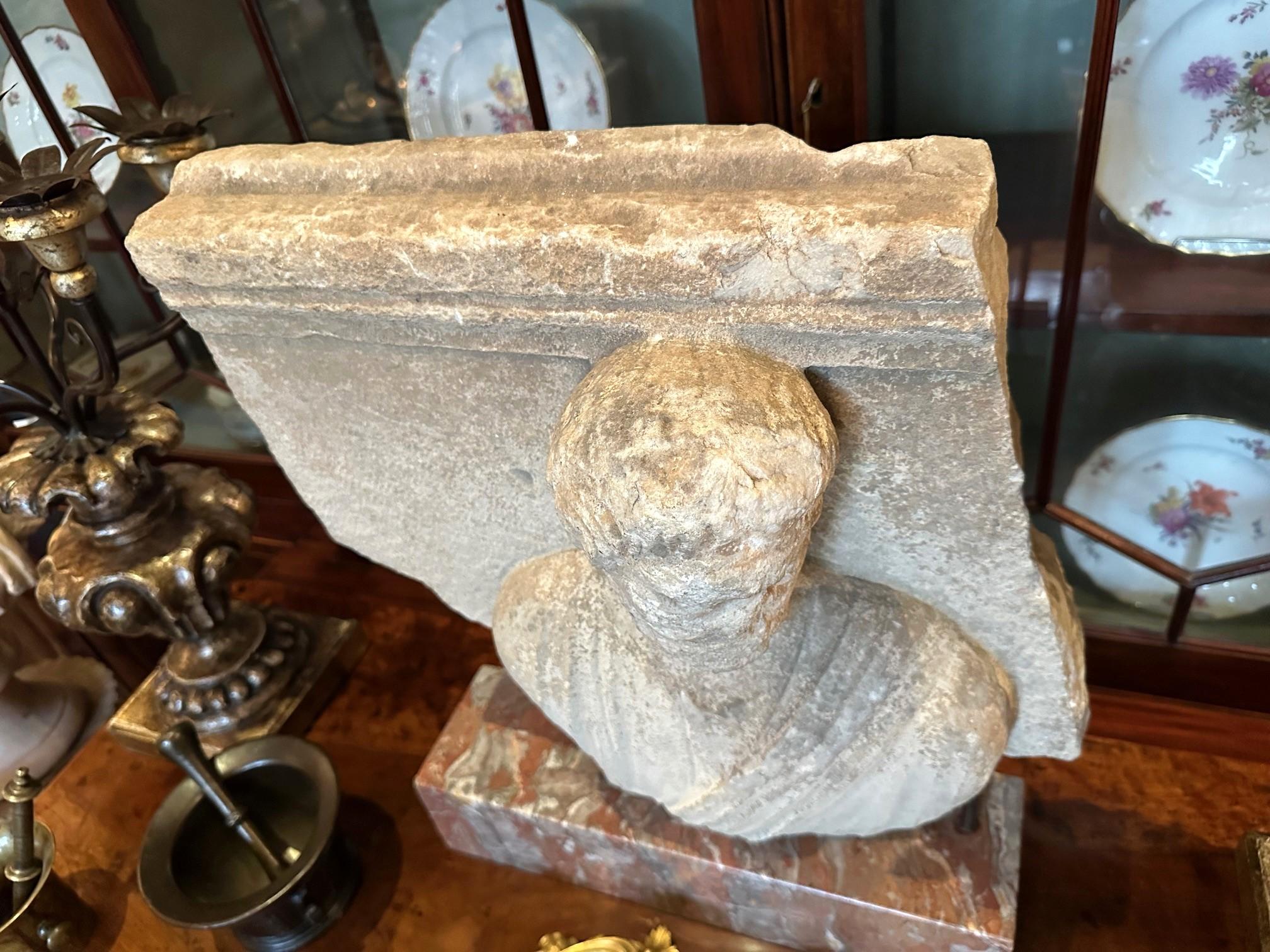 Italienische Steinskulptur aus dem 2. Jahrhundert, römisches Relief, Aristokrat, montiert, Antiquitäten LA im Angebot 13