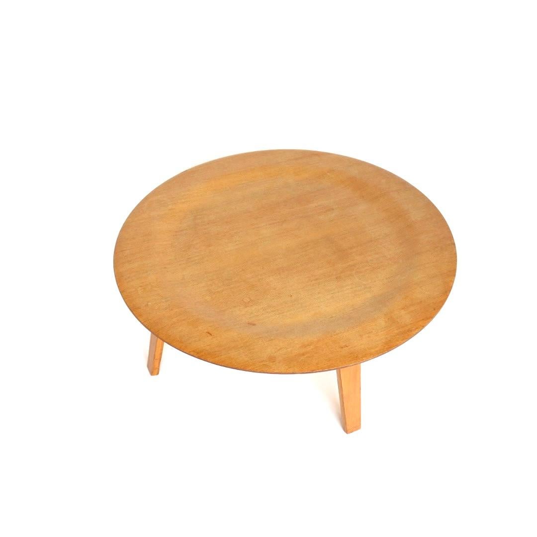 American 2nd Generation Eames CTW Coffee Table in Beech