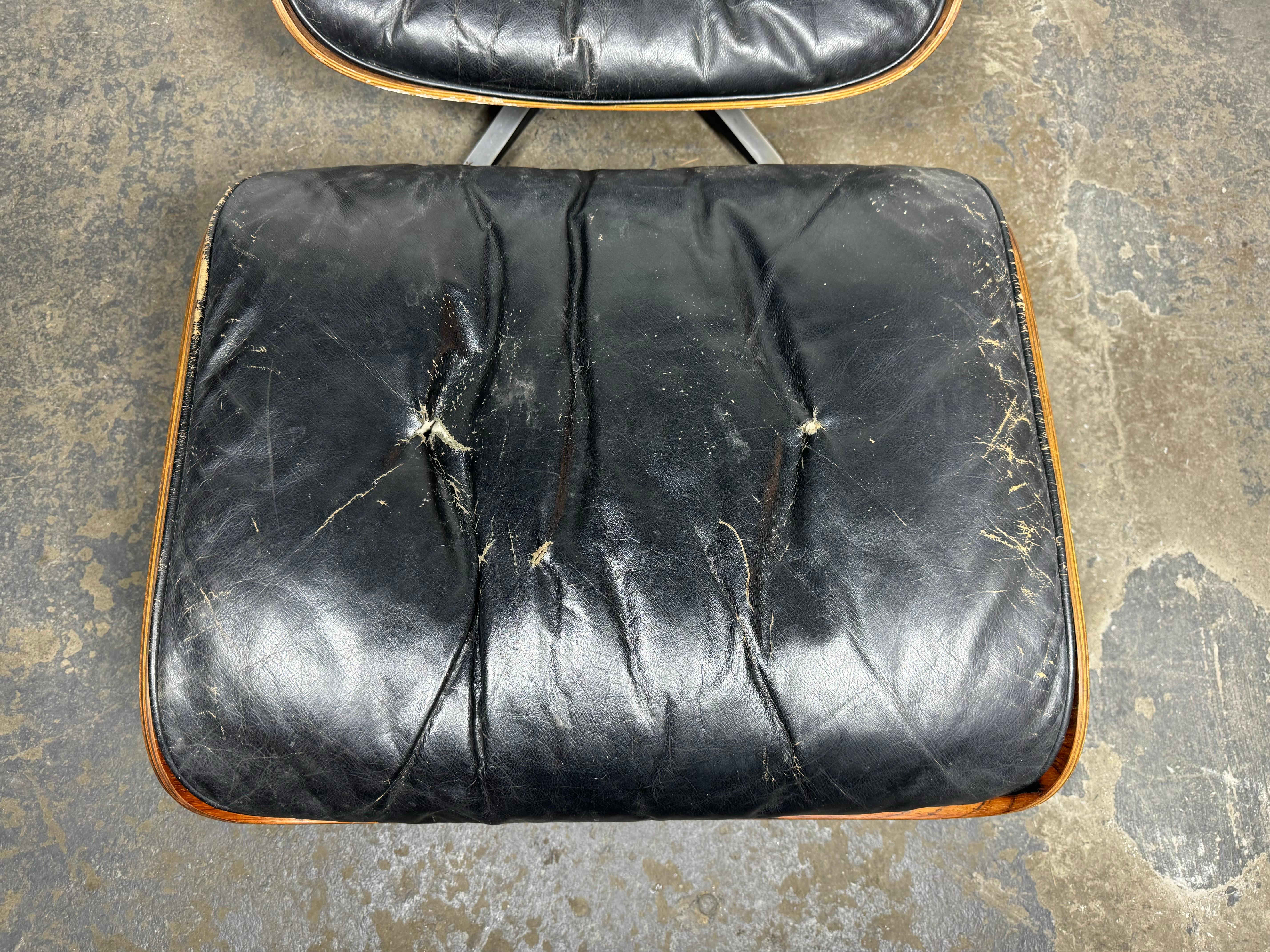 2nd generation Rosewood Eames Lounge Chair & Ottoman Herman Miller, USA 1960s 4