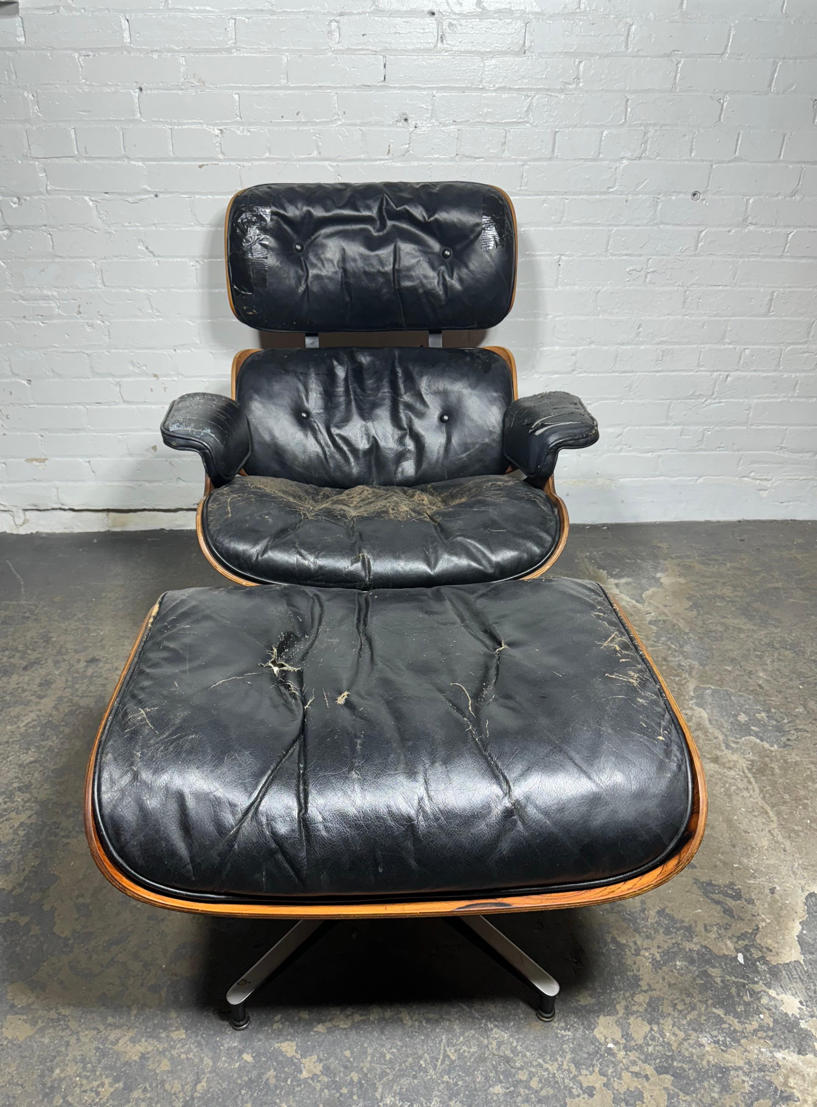 2nd generation Rosewood Eames Lounge Chair & Ottoman Herman Miller, USA 1960s 5