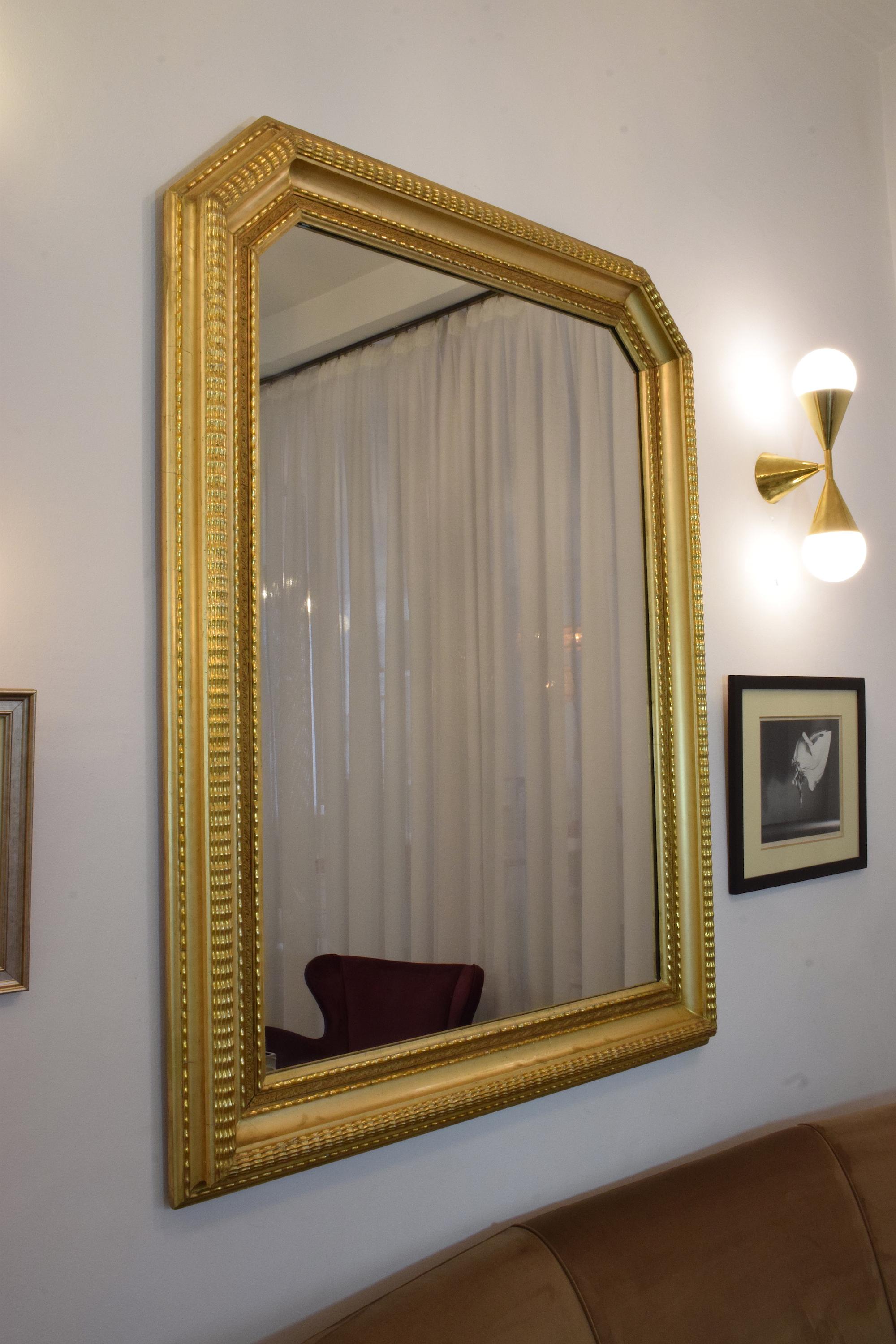 Rococo Revival 20th Century Italian Octagonal Giltwood Mirror, 1940s For Sale