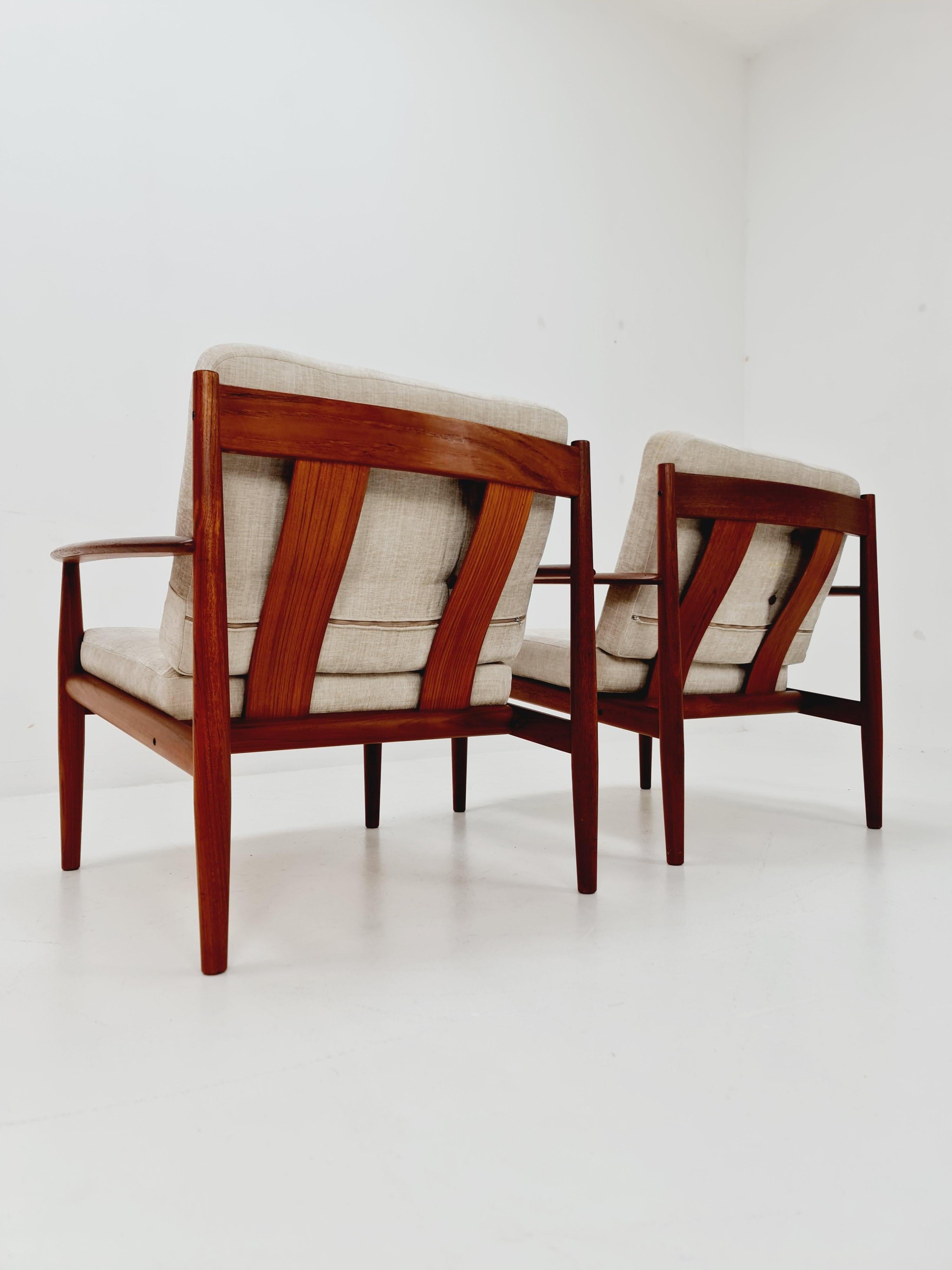 2Rare Danish teak lounge chair/ Easy chair by Grete Jalk For France &Son , 1960s For Sale 2