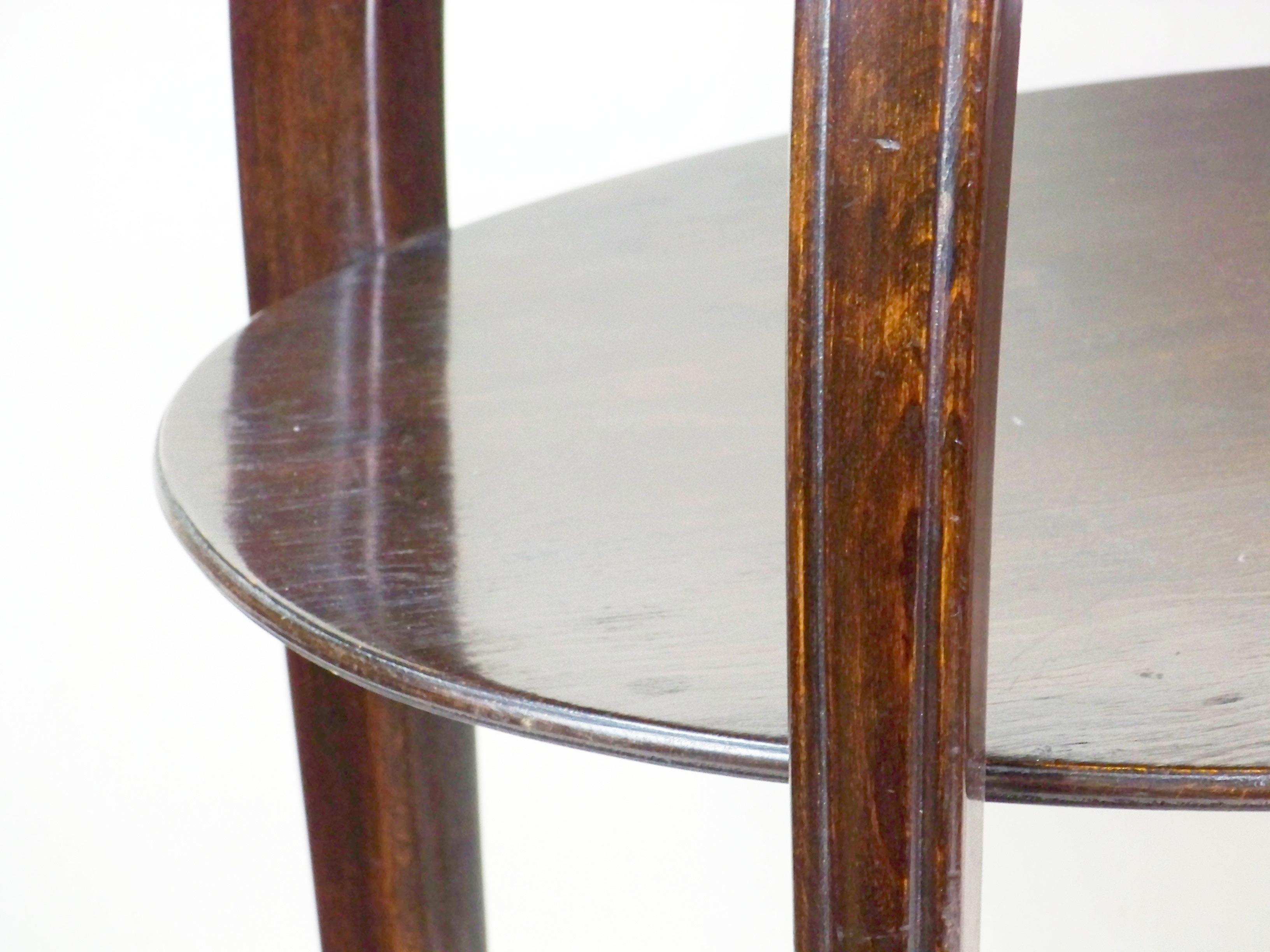 2x Poltrone Thonet Nr.562 di Gustav Siegel, tavolo Thonet Nr.178 in vendita 7