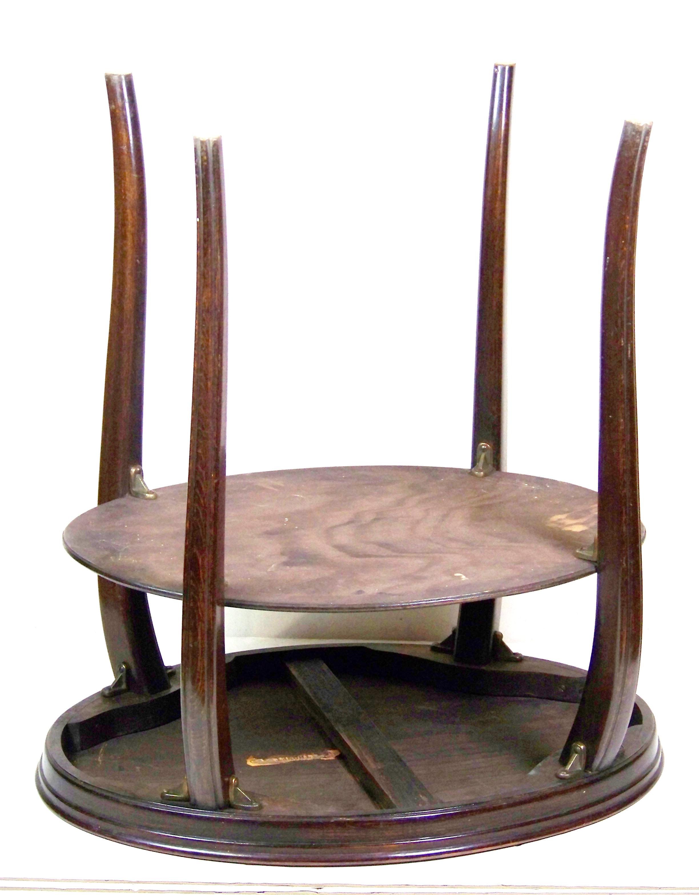 2x Poltrone Thonet Nr.562 di Gustav Siegel, tavolo Thonet Nr.178 in vendita 8
