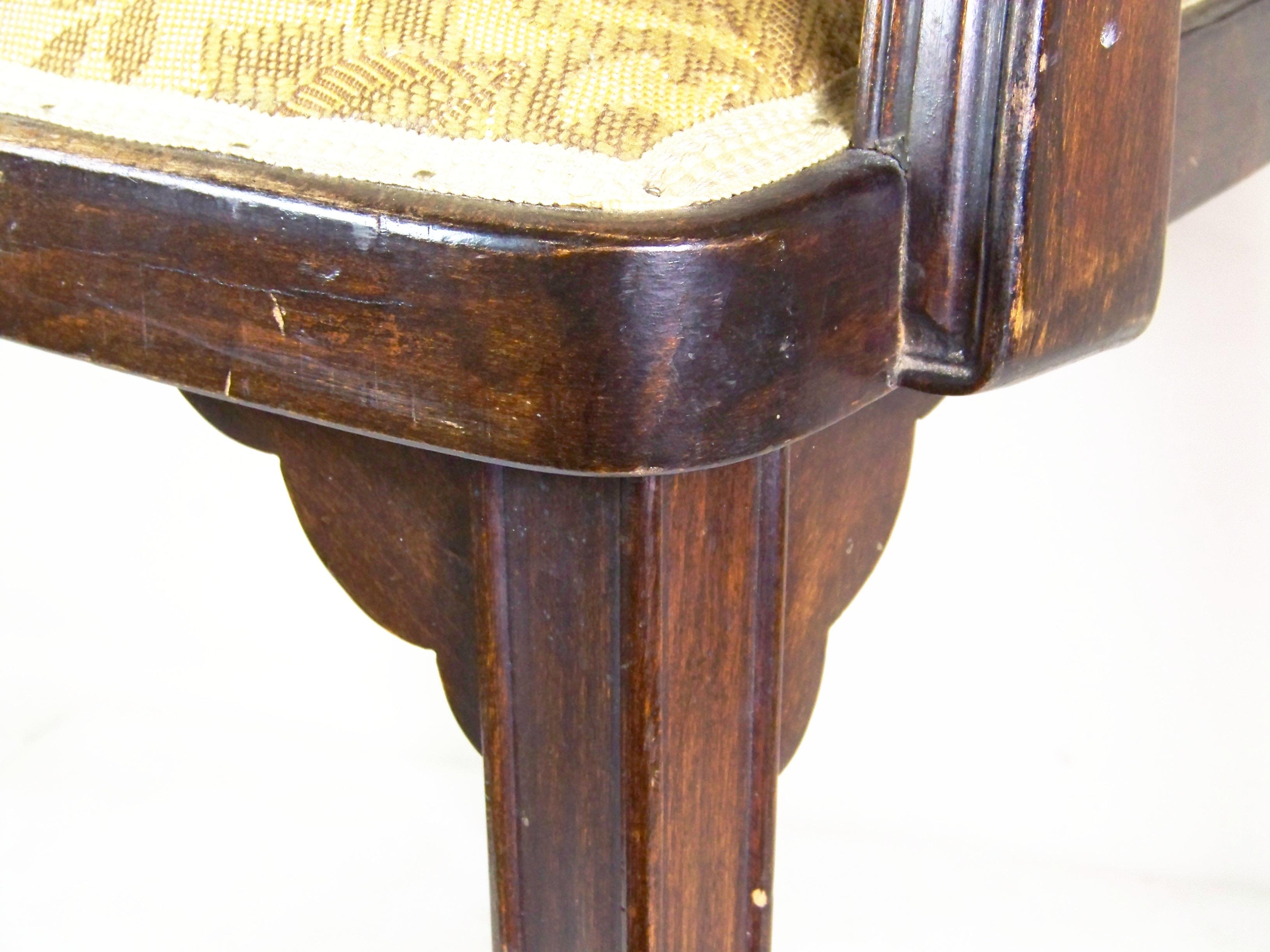 2x Poltrone Thonet Nr.562 di Gustav Siegel, tavolo Thonet Nr.178 In condizioni buone in vendita a Praha, CZ