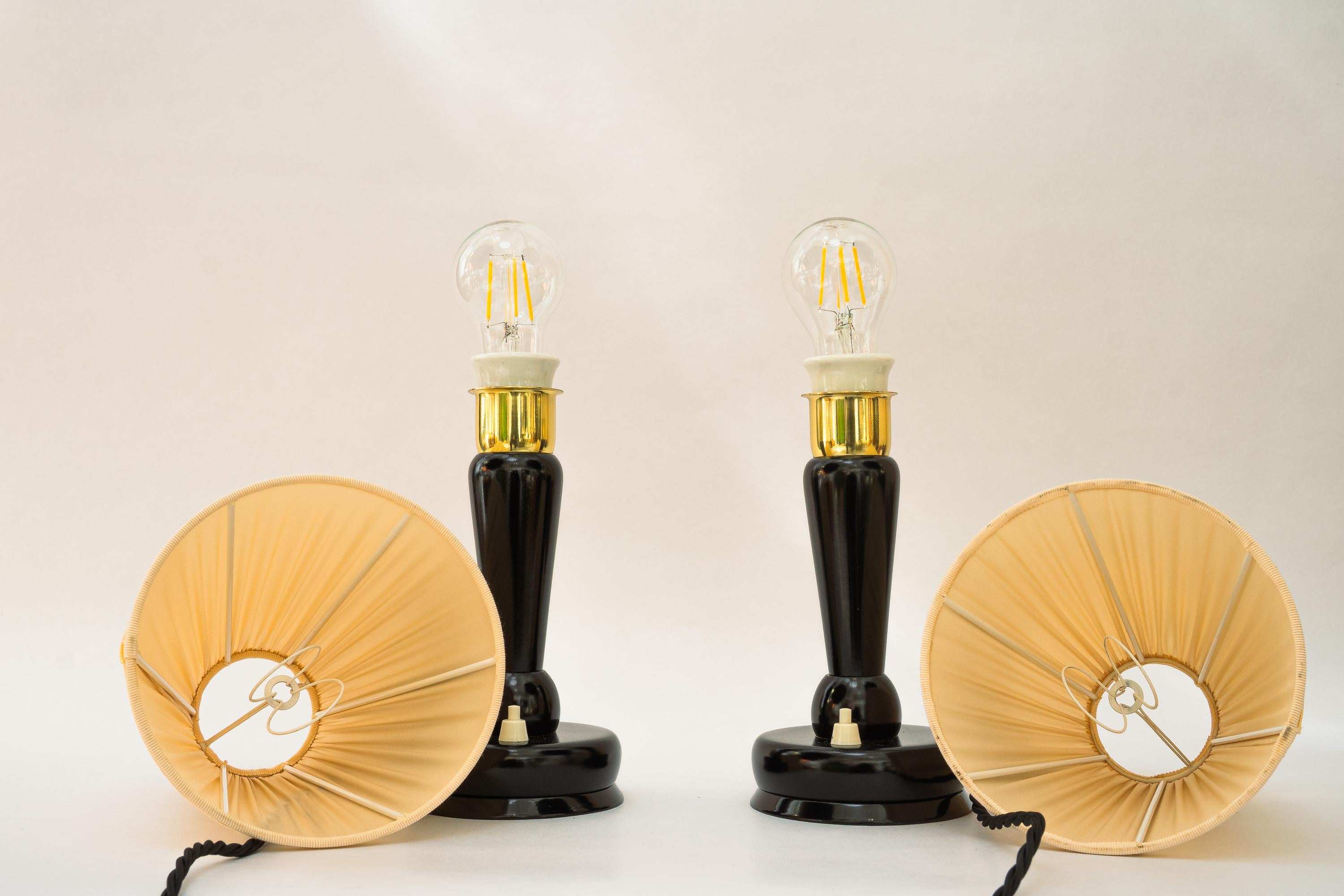 2x Art-Déco-Tischlampen mit Stoffschirmen Vienna um 1920 im Angebot 5