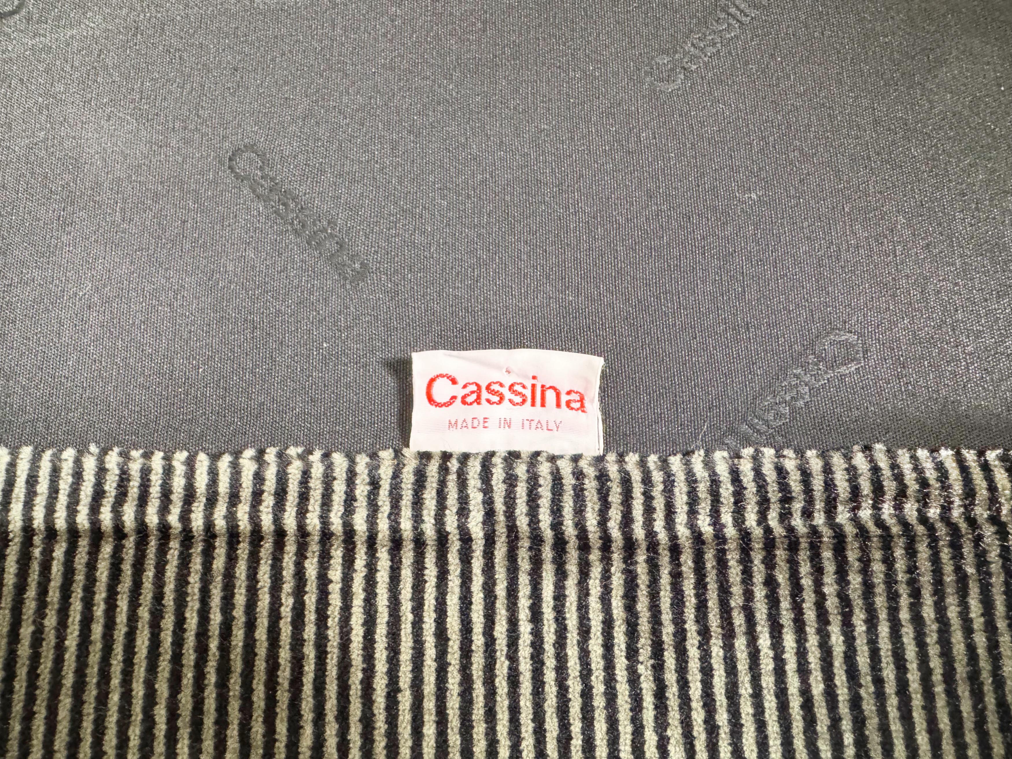2x Cassina Maralunga Sessel Vico Magistretti Stoff grün kord samt en vente 1