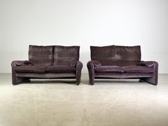 2x Cassina Maralunga Zweisitzer Sofa Vico Magistretti Stoff kord Couch