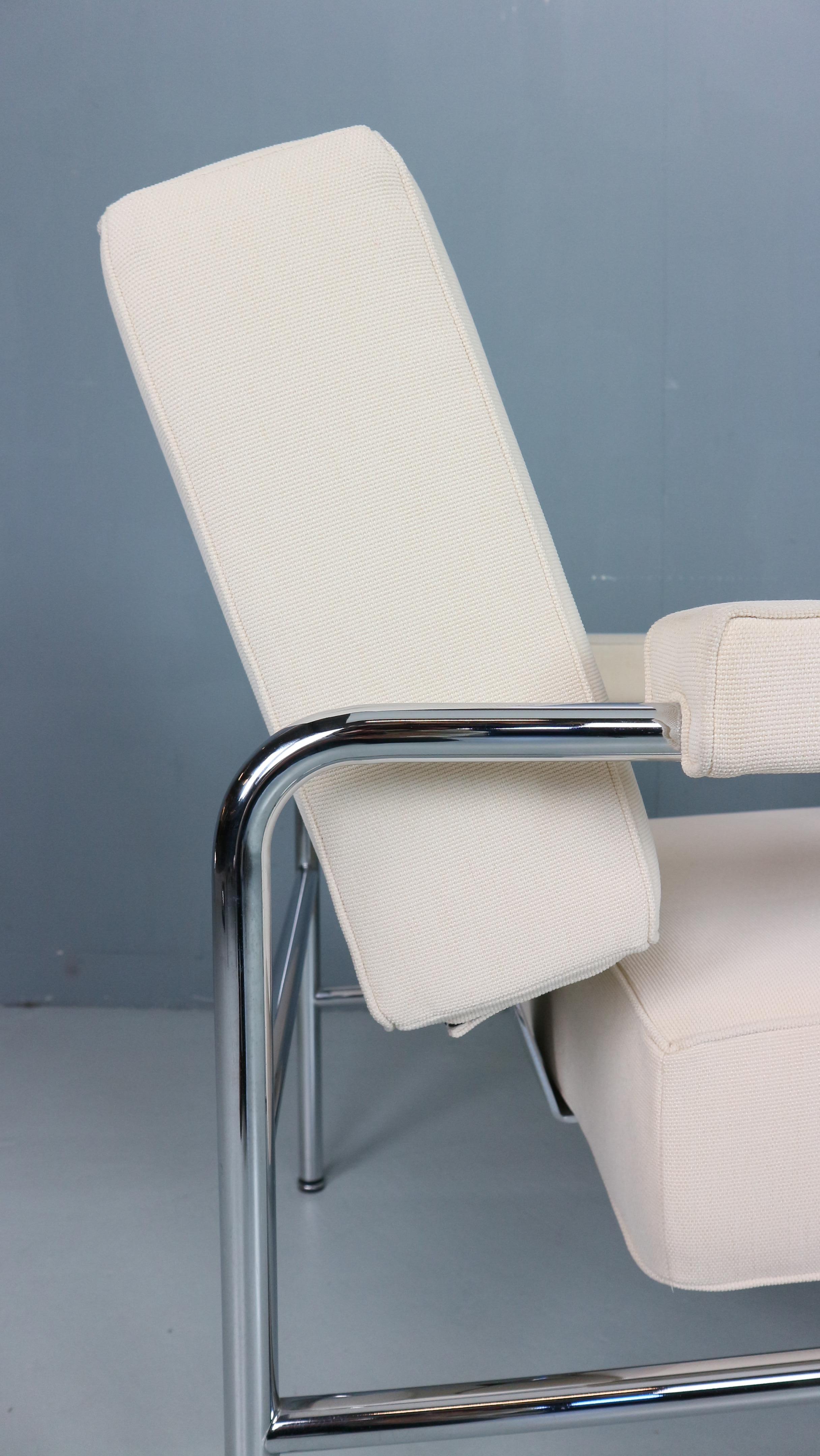 Tissu 2x Fauteuils Wagon Fumoir LC 13 Le Corbusier, 1931 en vente