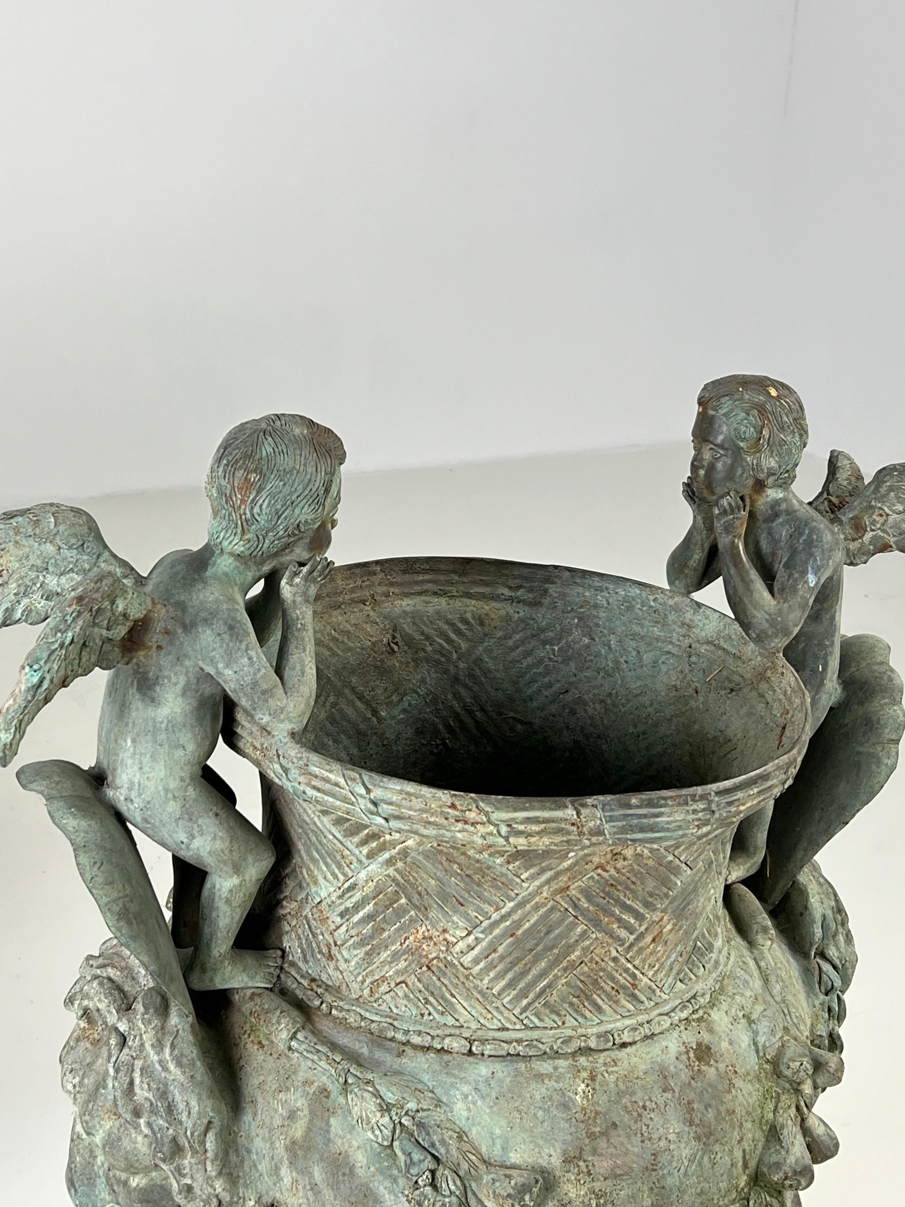 2x Jardinière Bronzo In condizioni ottime in vendita a MILL, NL