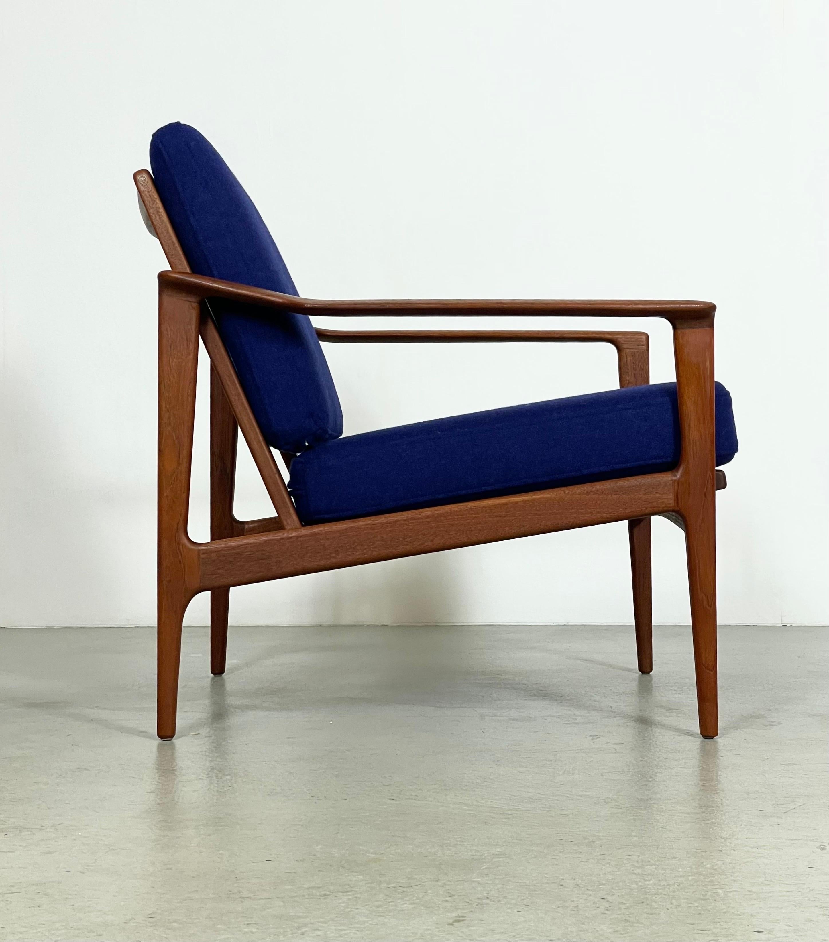 Danish 2x Mid-Century Teak Easy Chair by Ib Kofod-Larsen 1960s Denmark For Sale