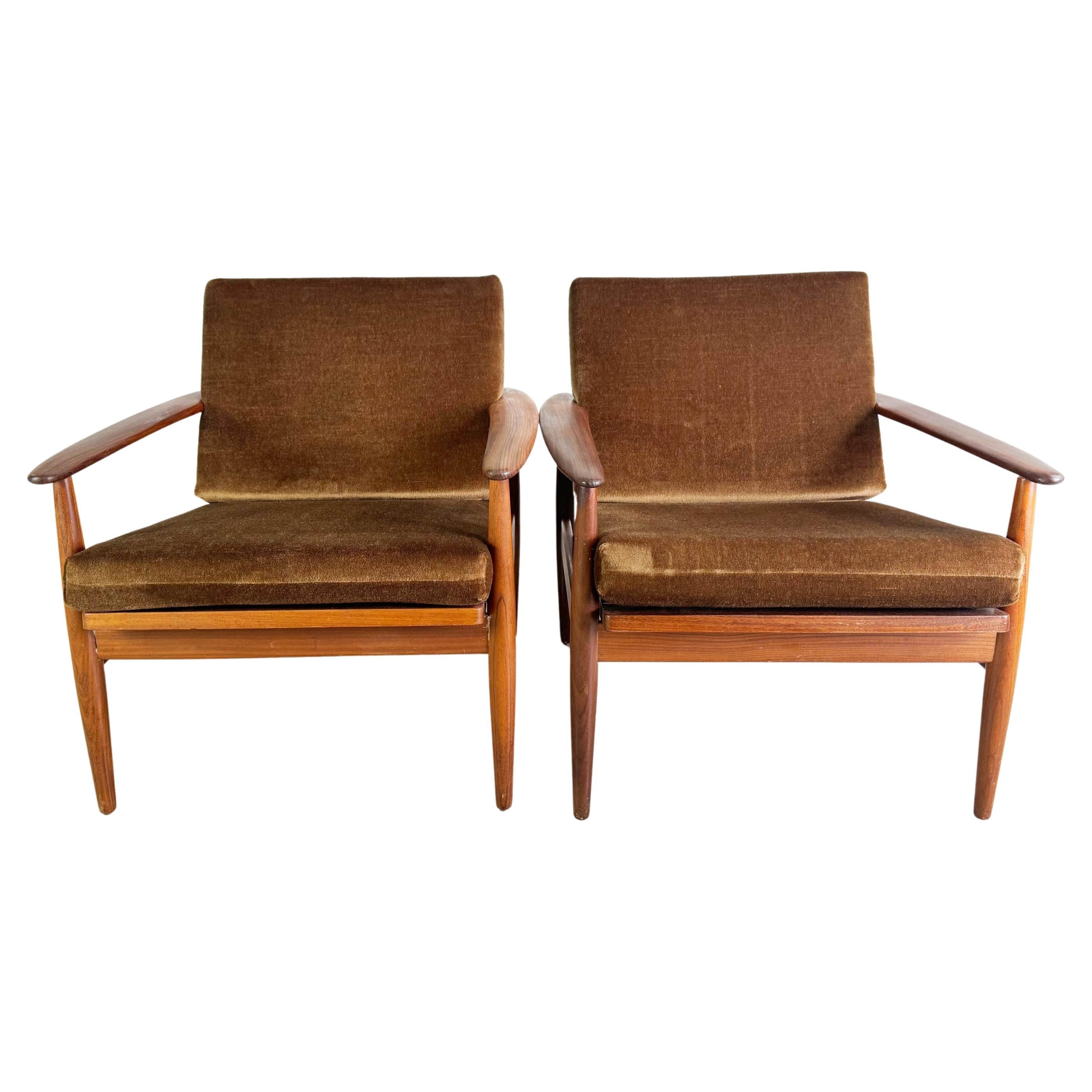 2x Midcentury Sessel easy chair braun Vintage 1960s Lounge Stuhl