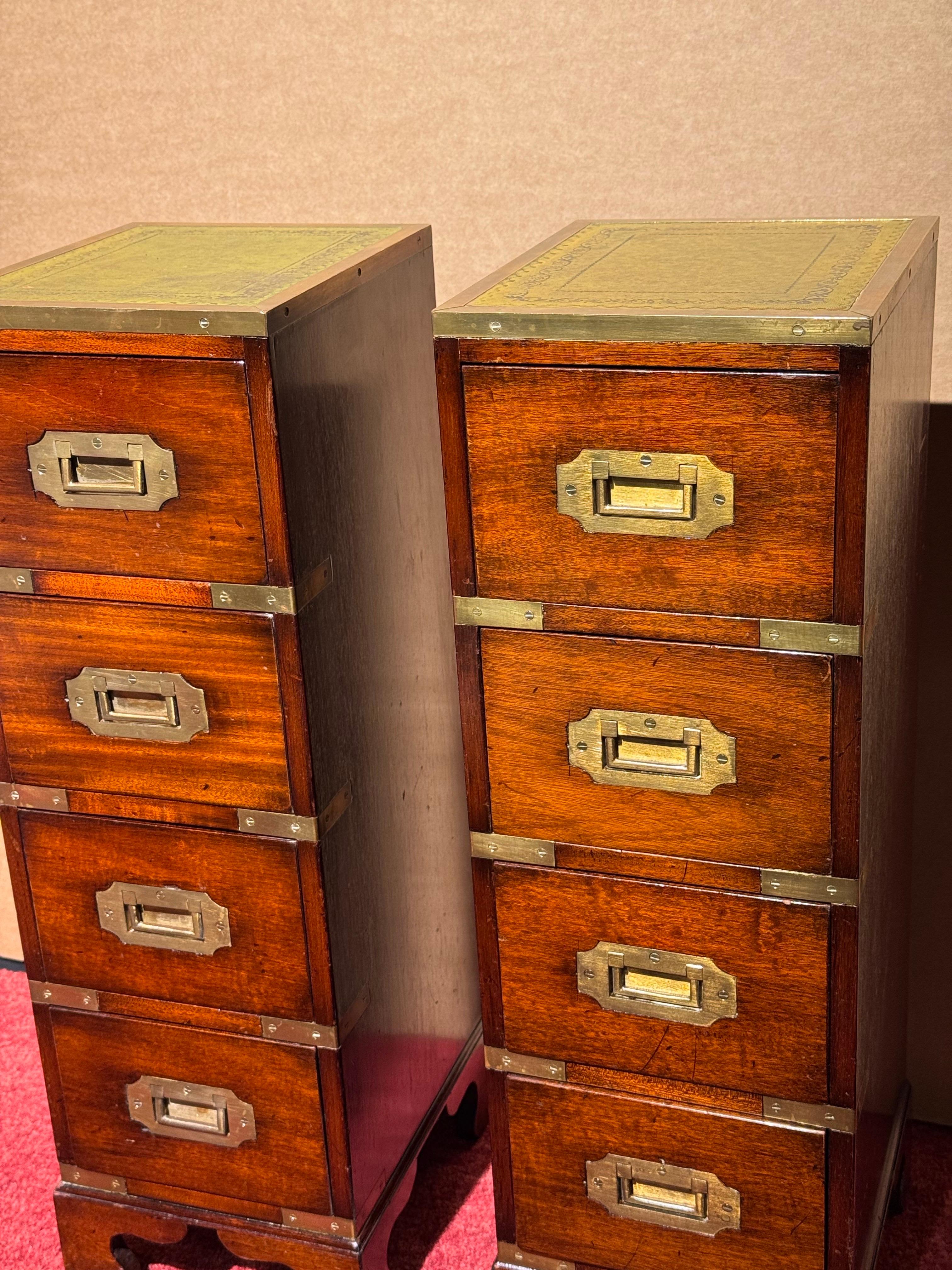 2x Cassettiera militare comodini in pelle, 1850 in vendita 7