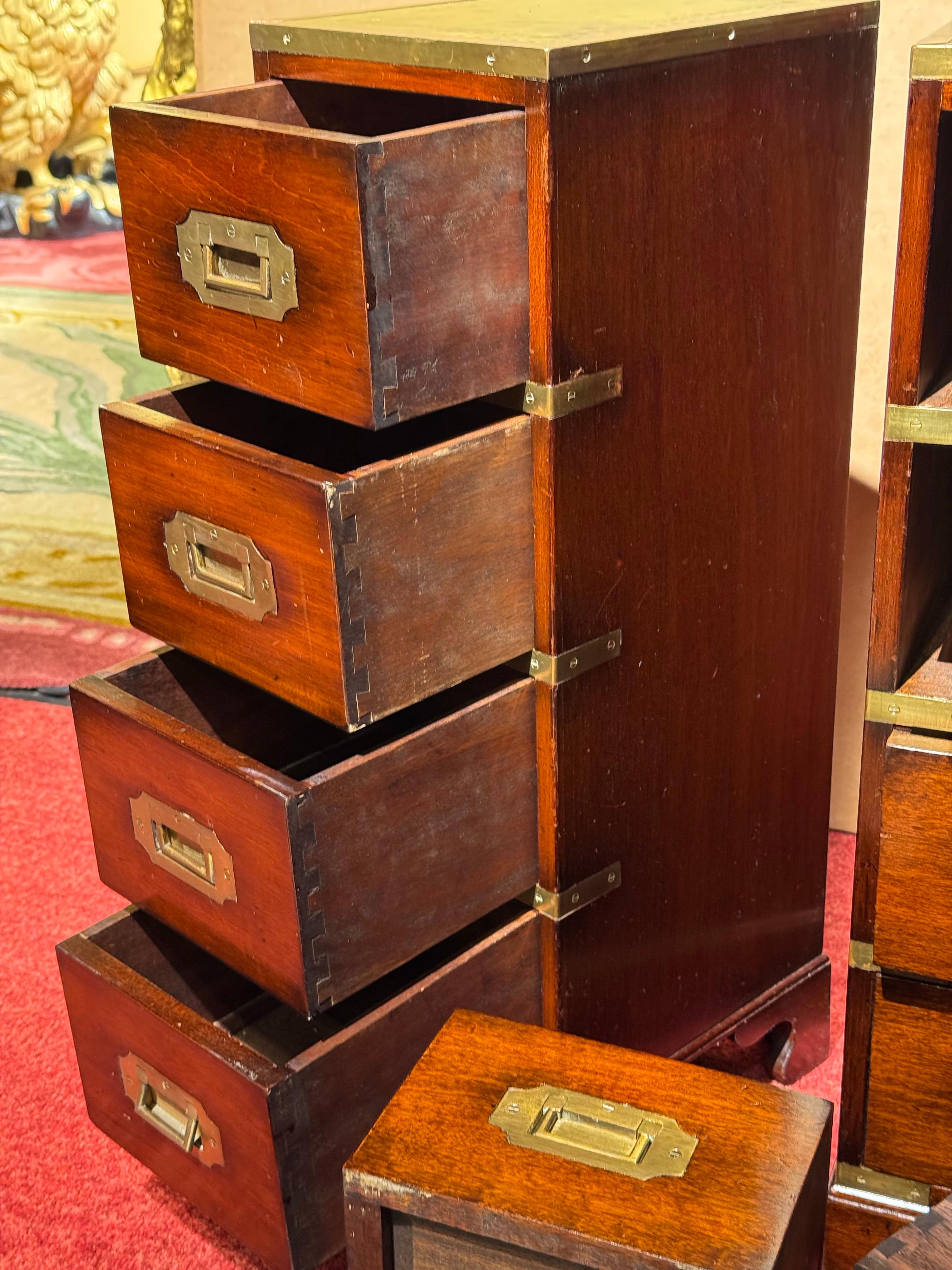 2x Cassettiera militare comodini in pelle, 1850 in vendita 9