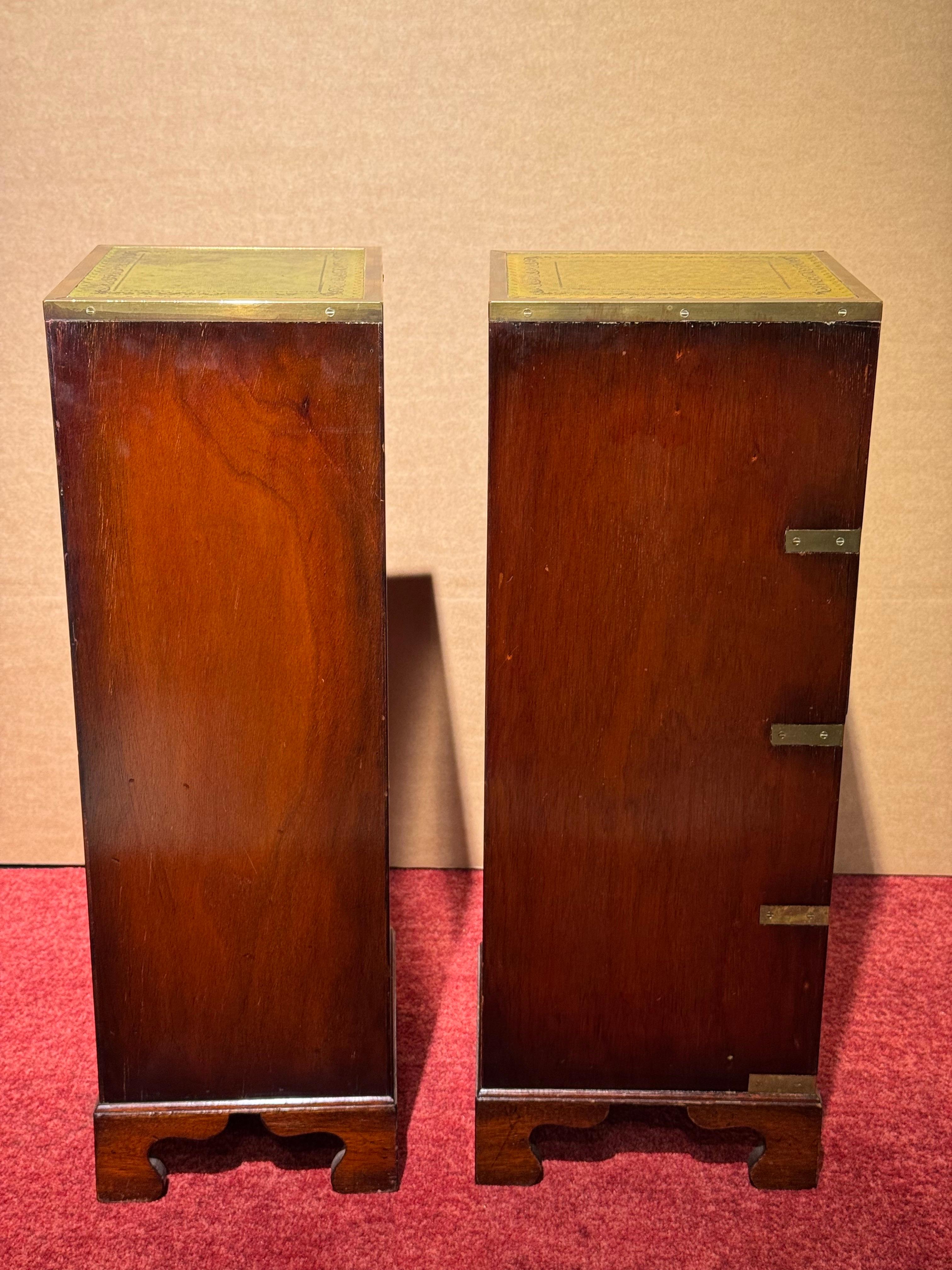 2x Cassettiera militare comodini in pelle, 1850 in vendita 2
